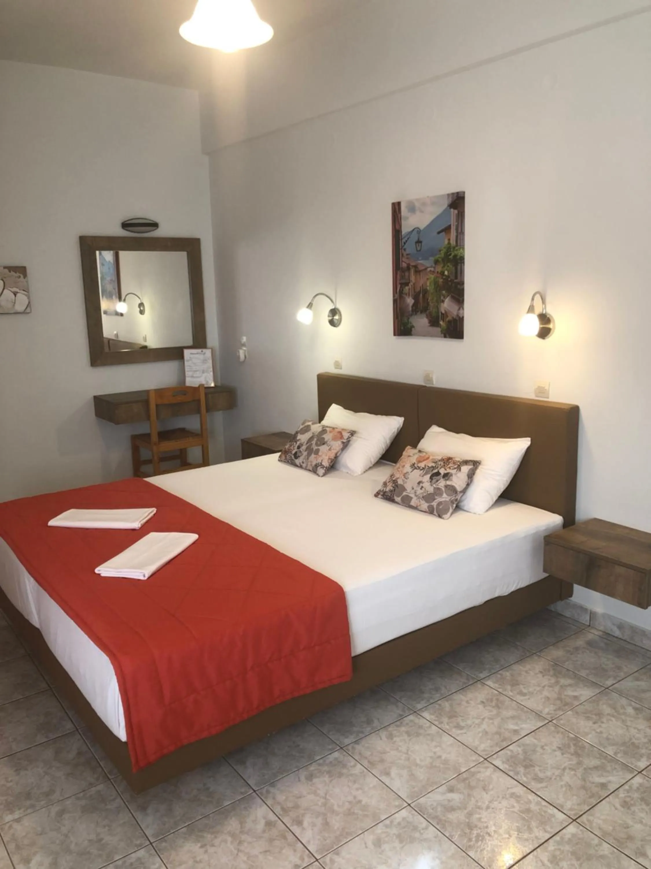 Bedroom, Bed in Chrisanthi Studios & Apartments