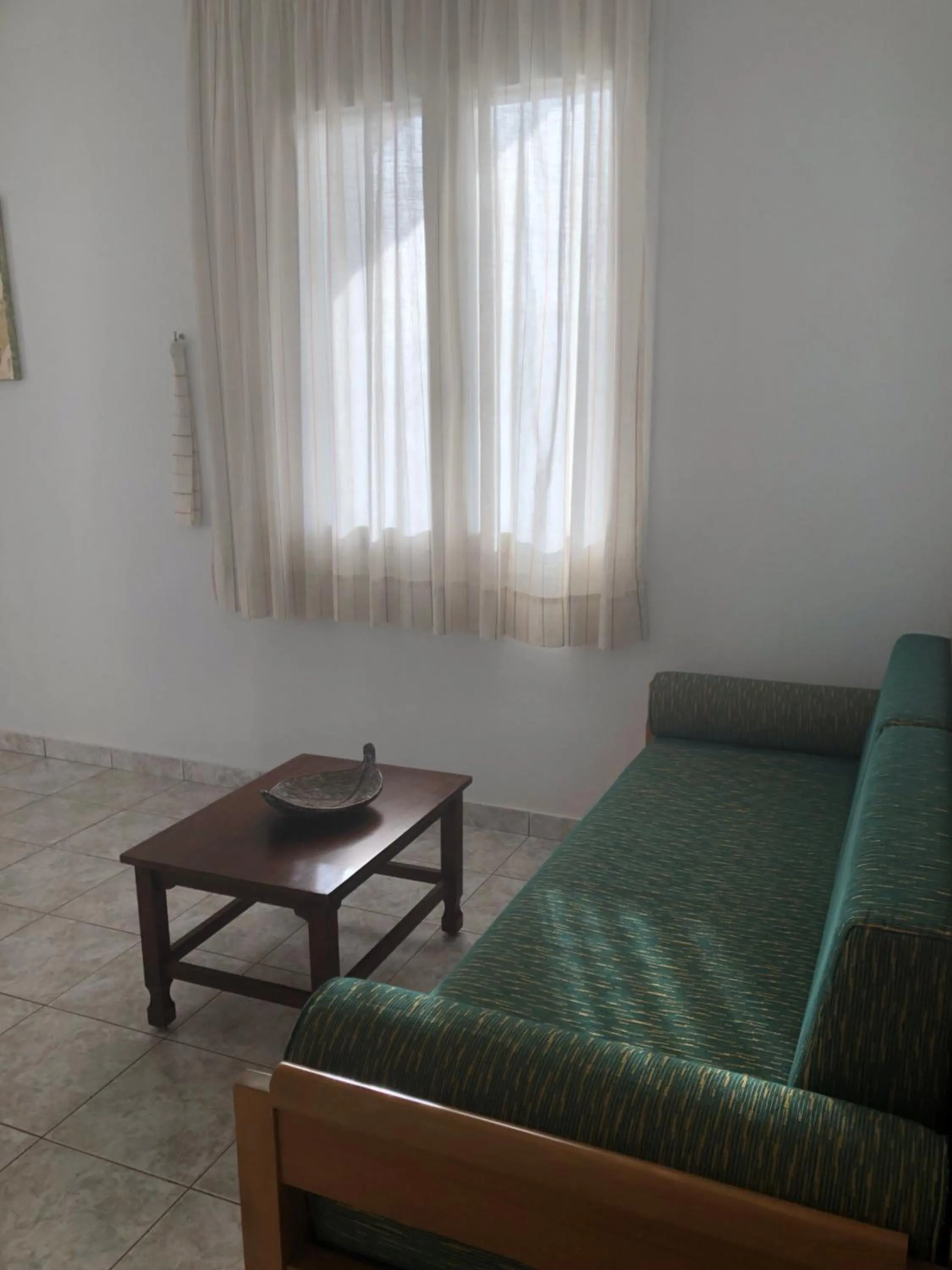 Chrisanthi Studios & Apartments