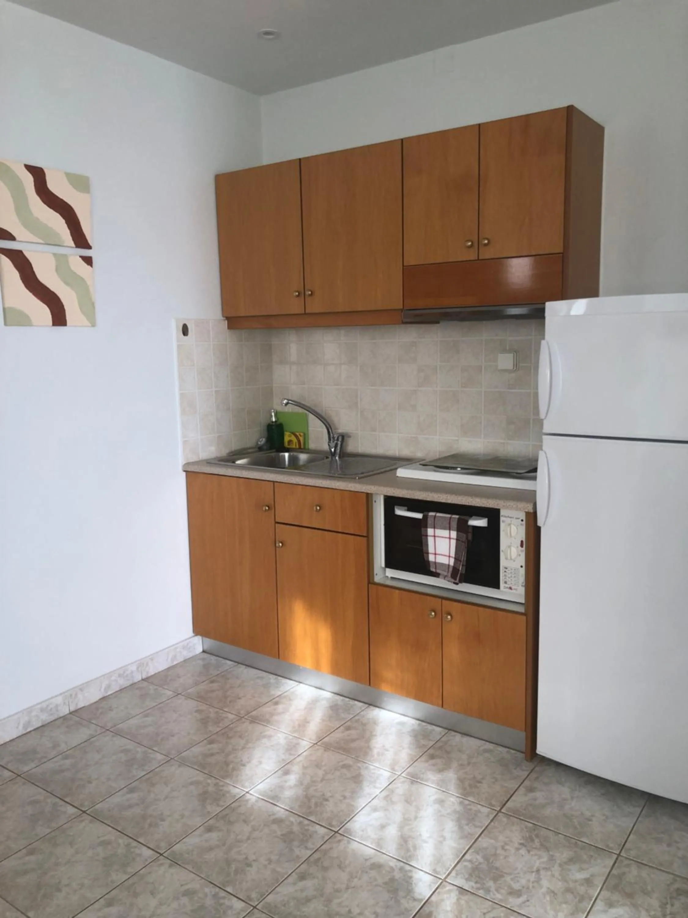 Chrisanthi Studios & Apartments