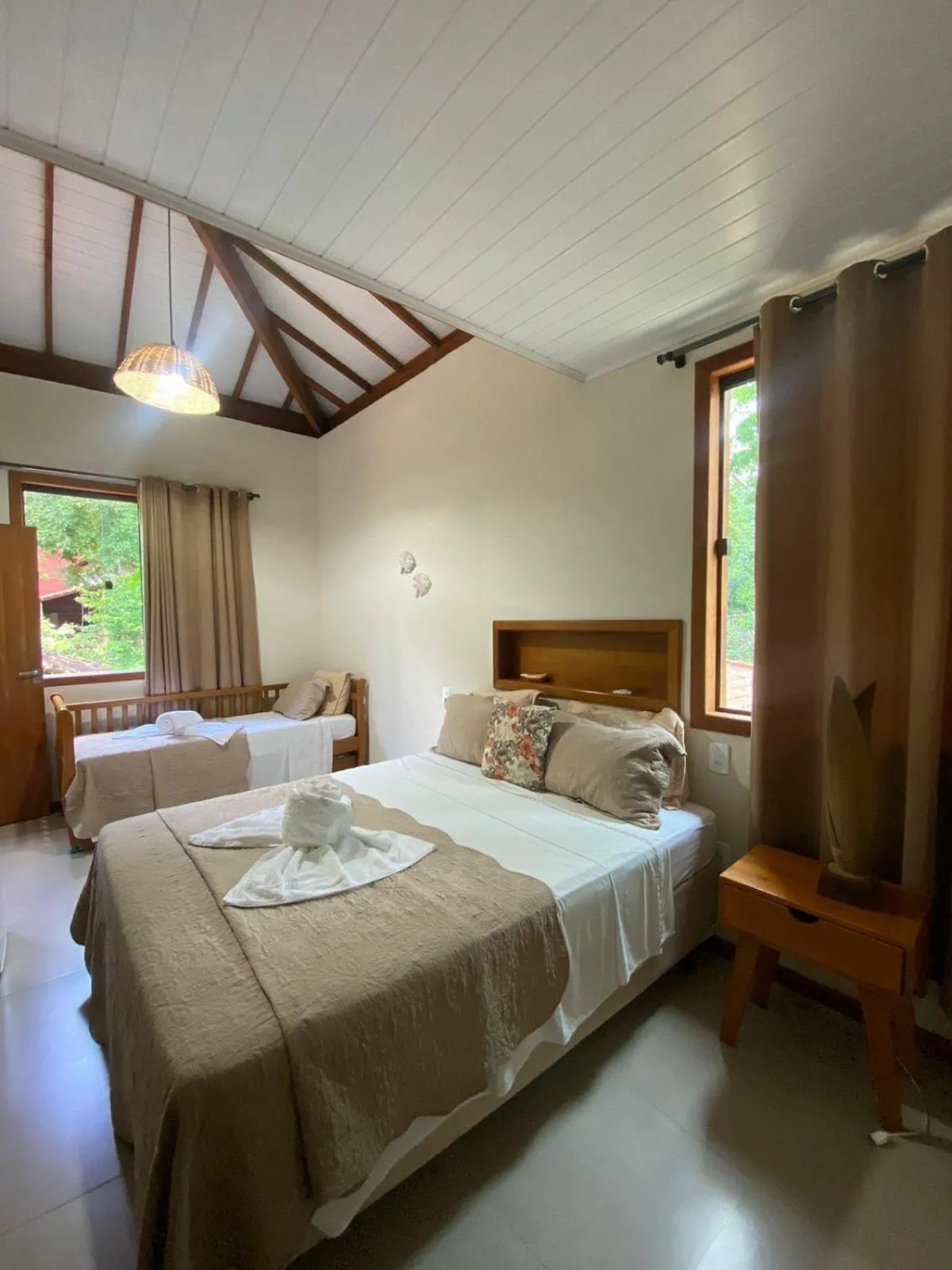 Bed in Pousada Maré