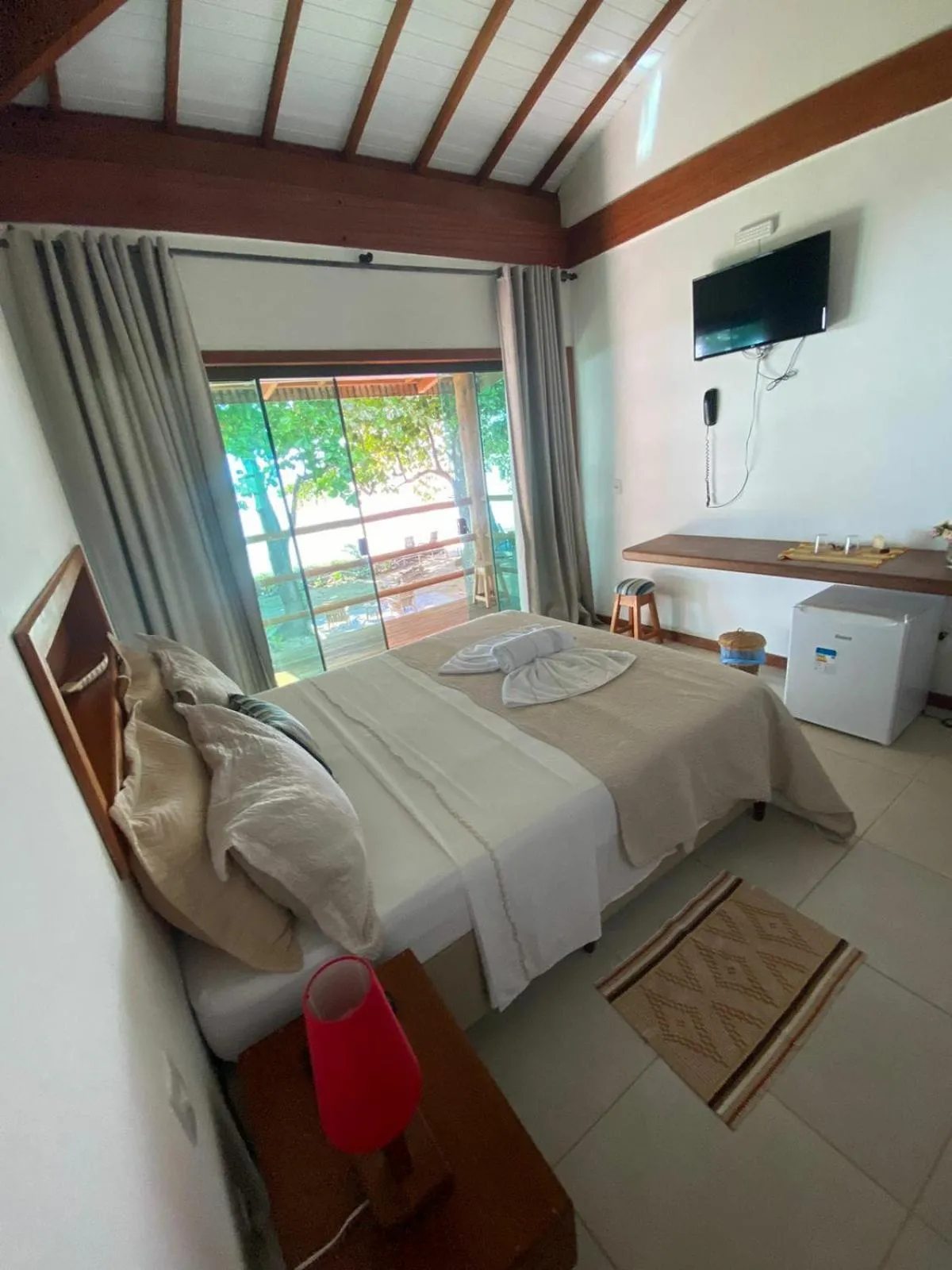 Bed in Pousada Maré