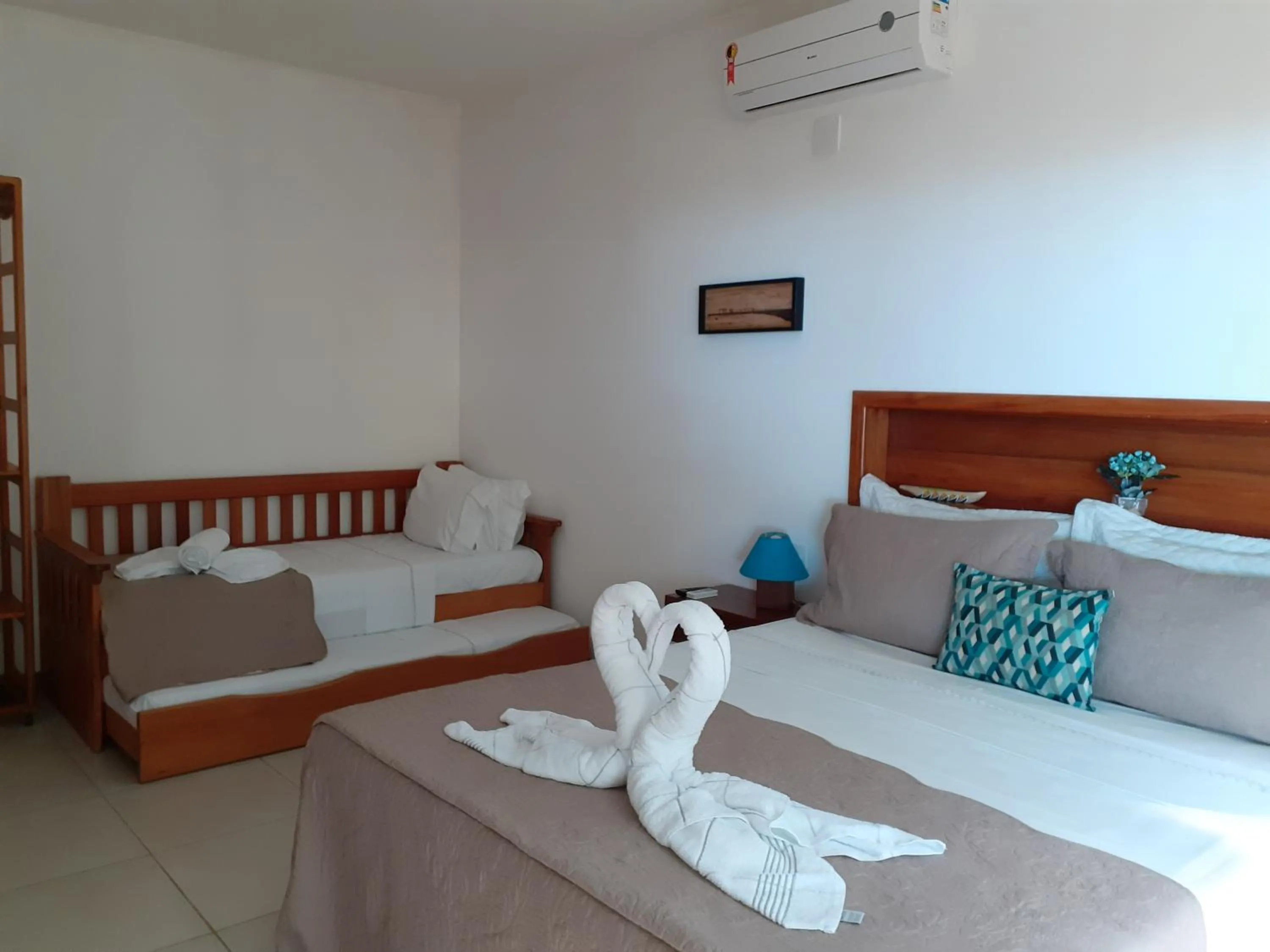 Bed in Pousada Maré