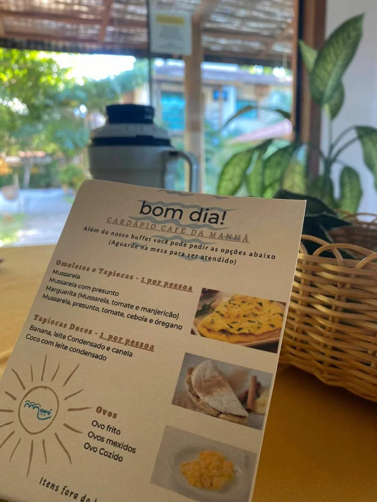 Breakfast in Pousada Maré