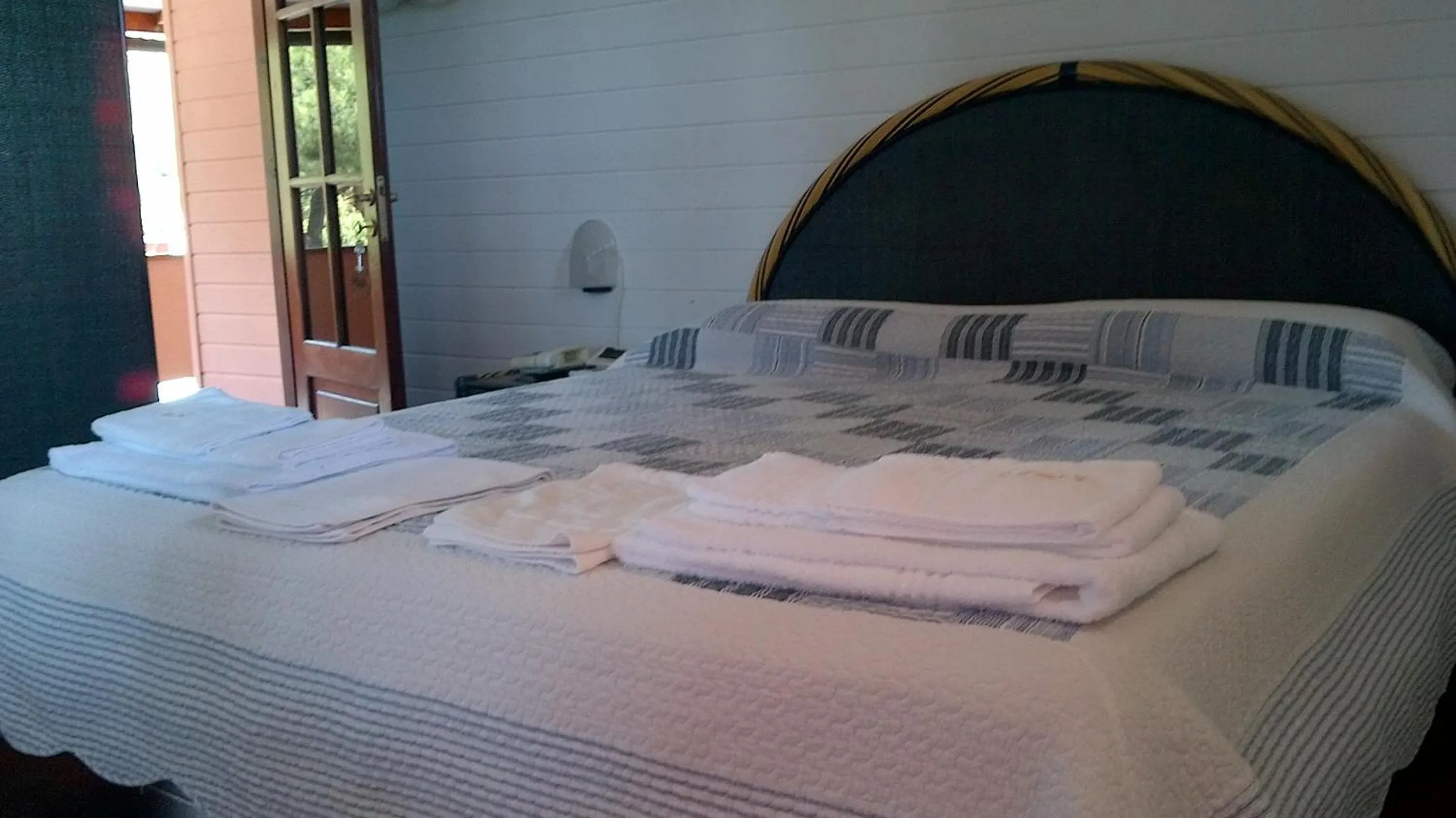 Bed in Hotel Fiascherino