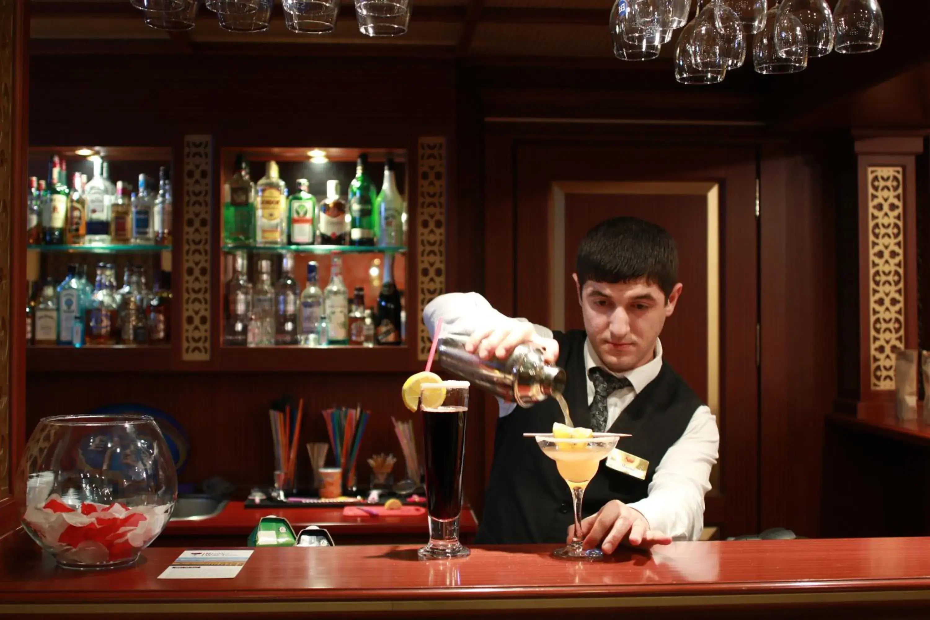 Lounge or bar in New Baku Hotel Lounge or bar in New Baku Hotel