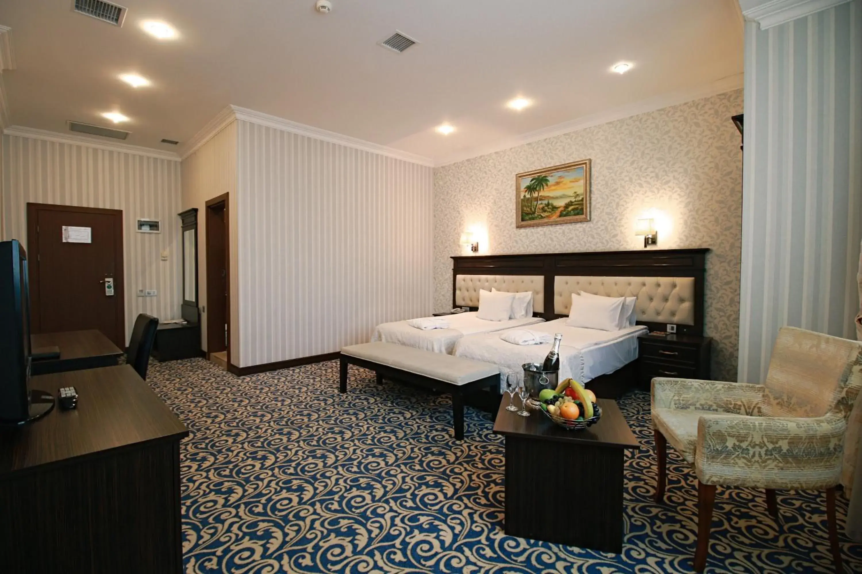 Photo of the whole room in New Baku Hotel Photo of the whole room in New Baku Hotel