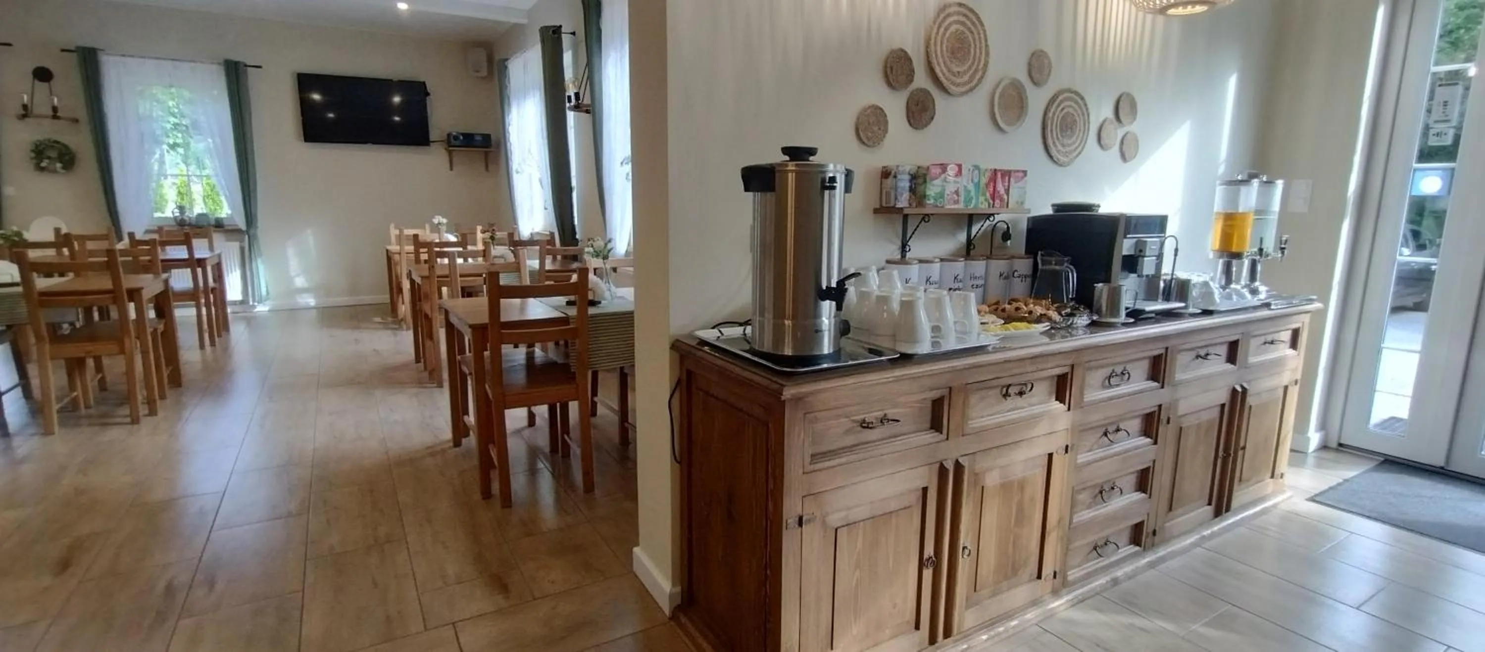 Restaurant/places to eat in Róża Sudetów