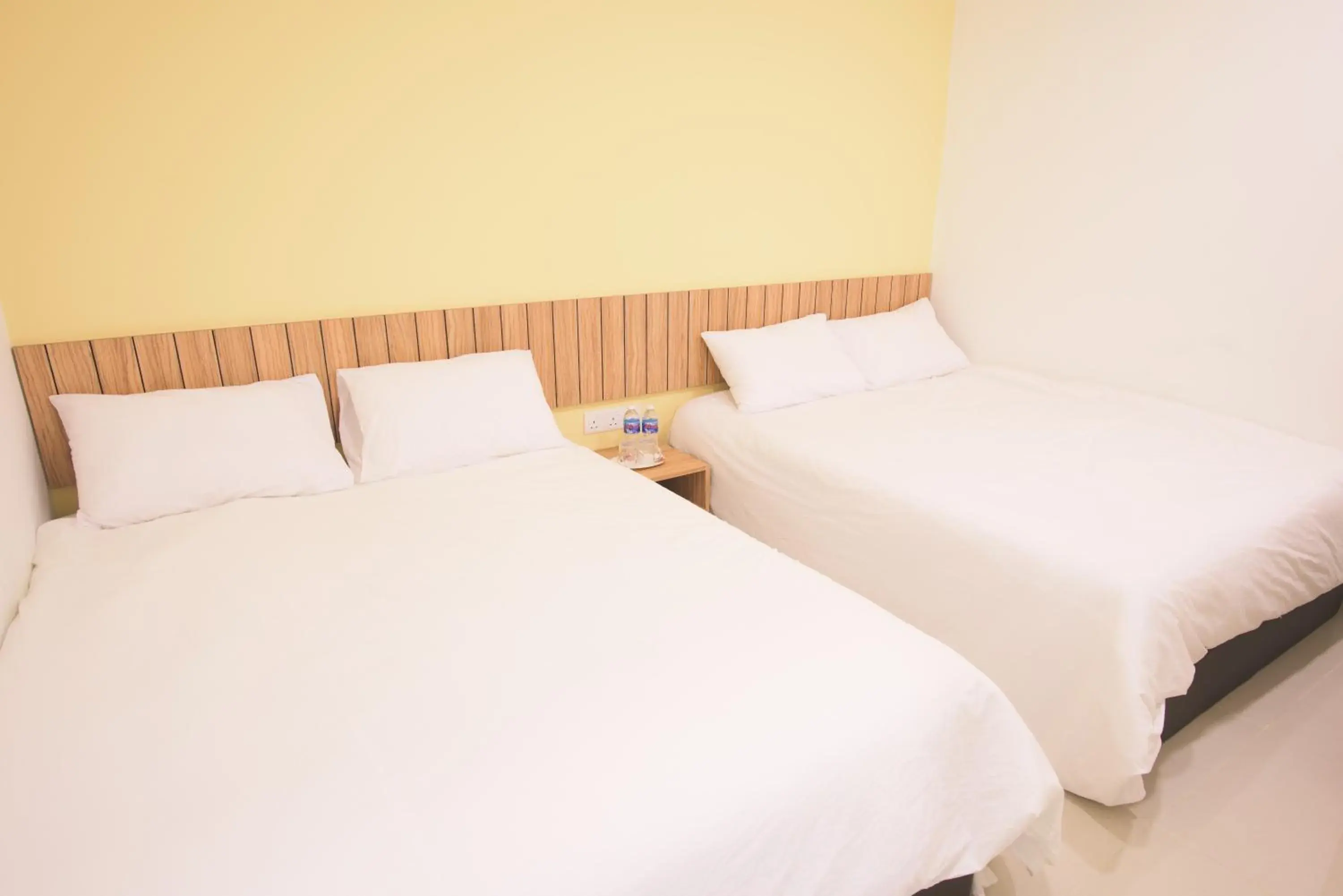 Deluxe Quadruple Room - single occupancy in LTL Guesthouse Deluxe Quadruple Room - single occupancy in LTL Guesthouse