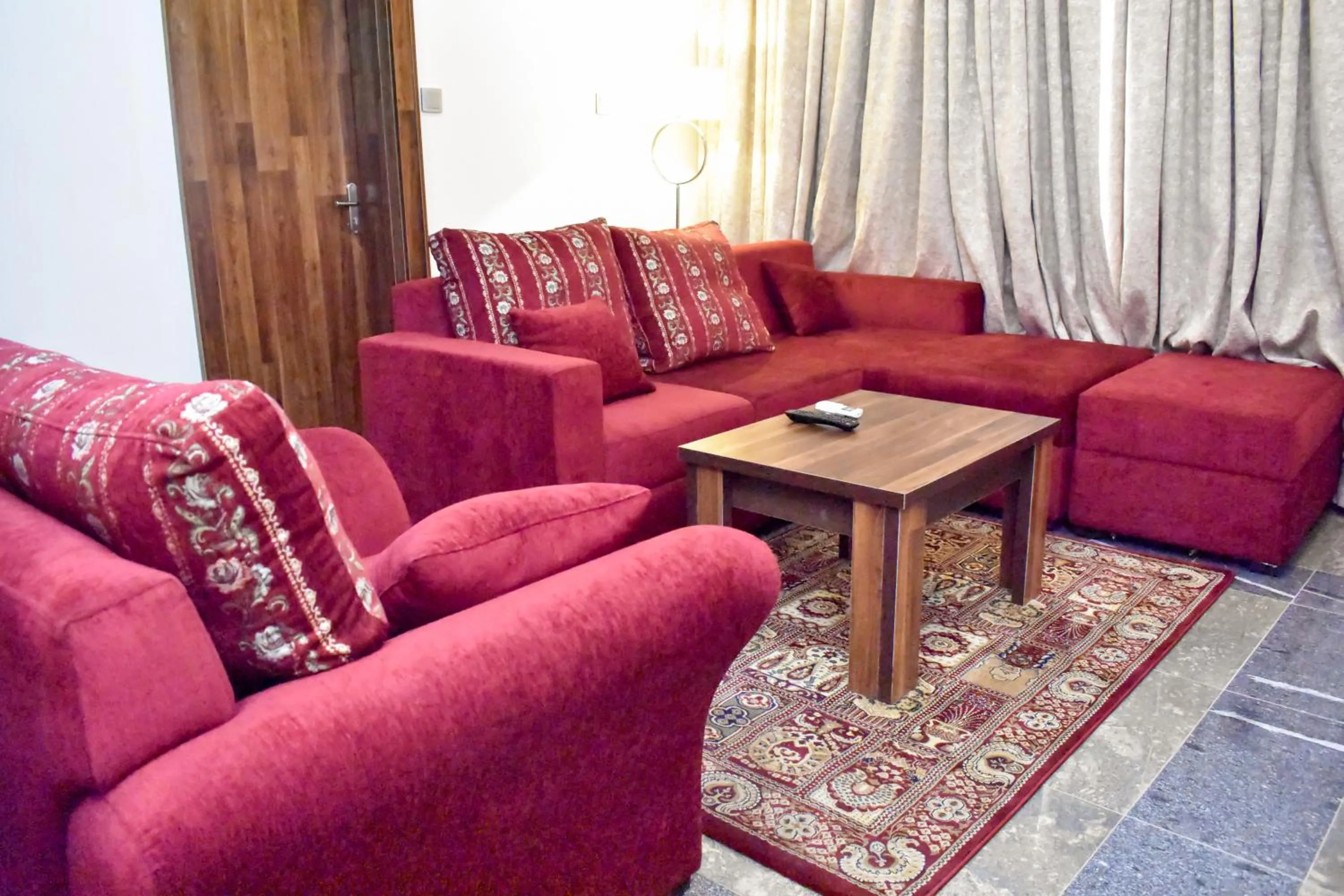 Living room in Qualibest Grand Hotels