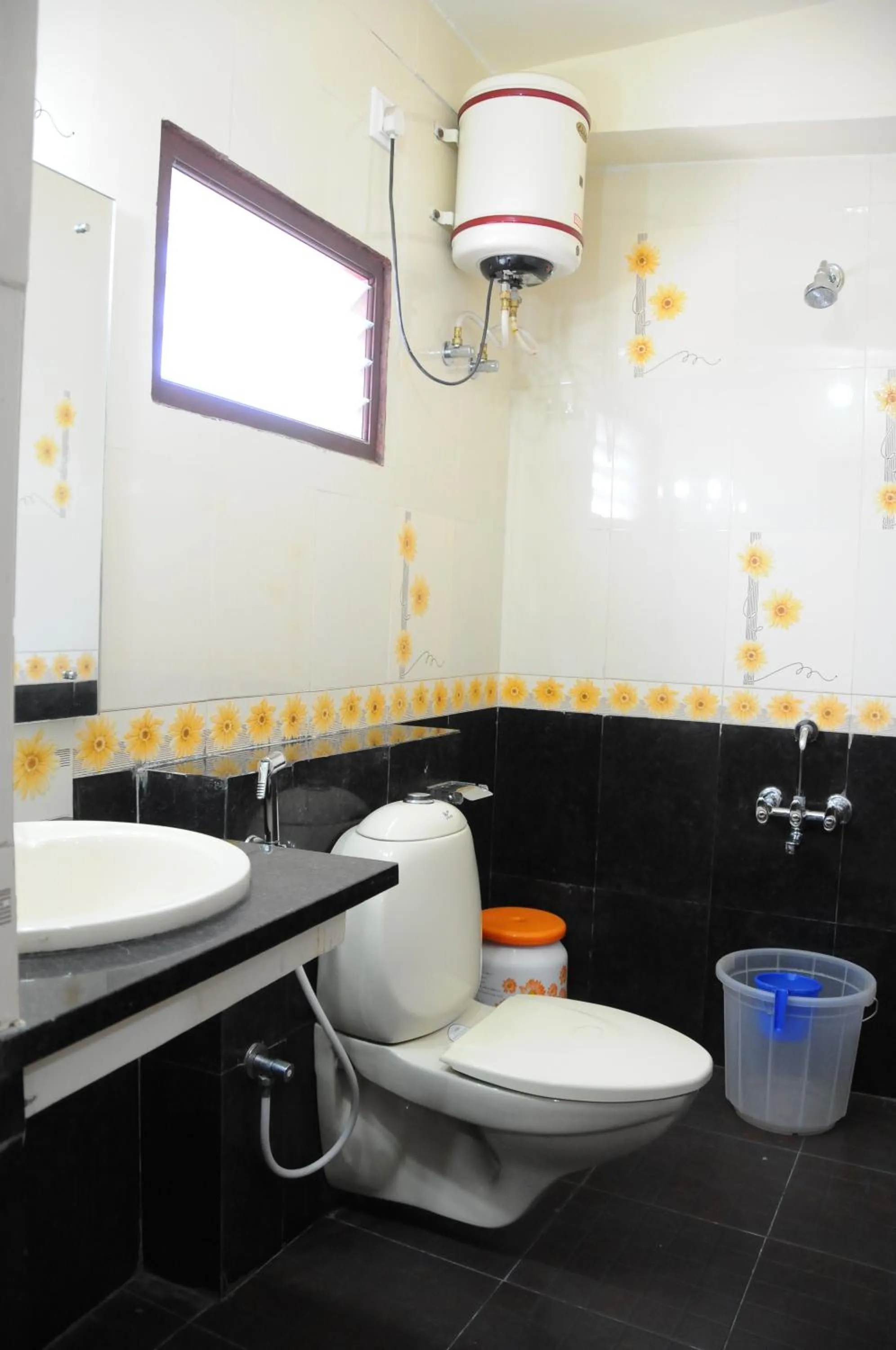Bathroom in Lloyds Serviced Apartments, Near Music Academy