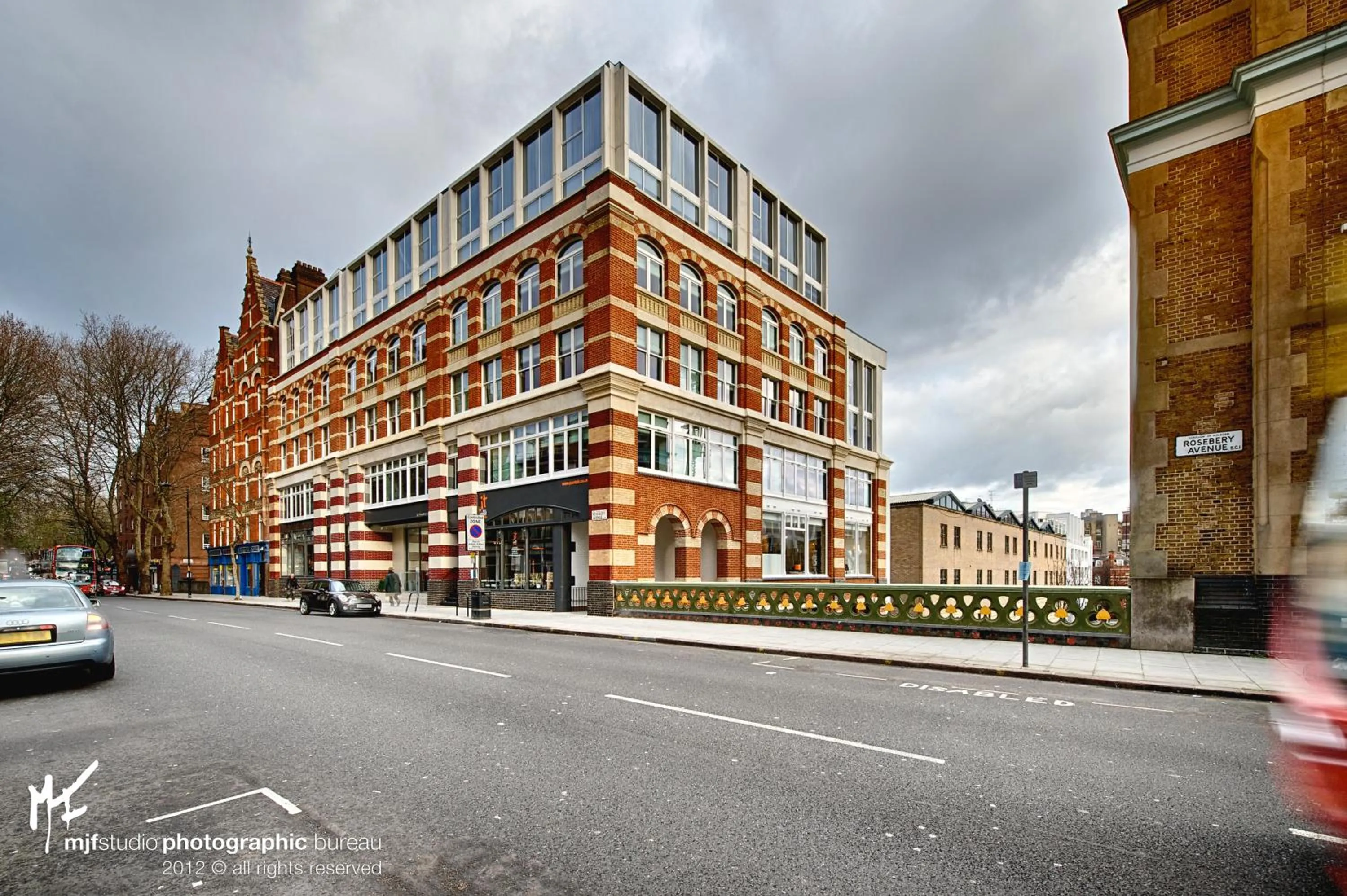 Facade/entrance in The Rosebery by Supercity Aparthotels