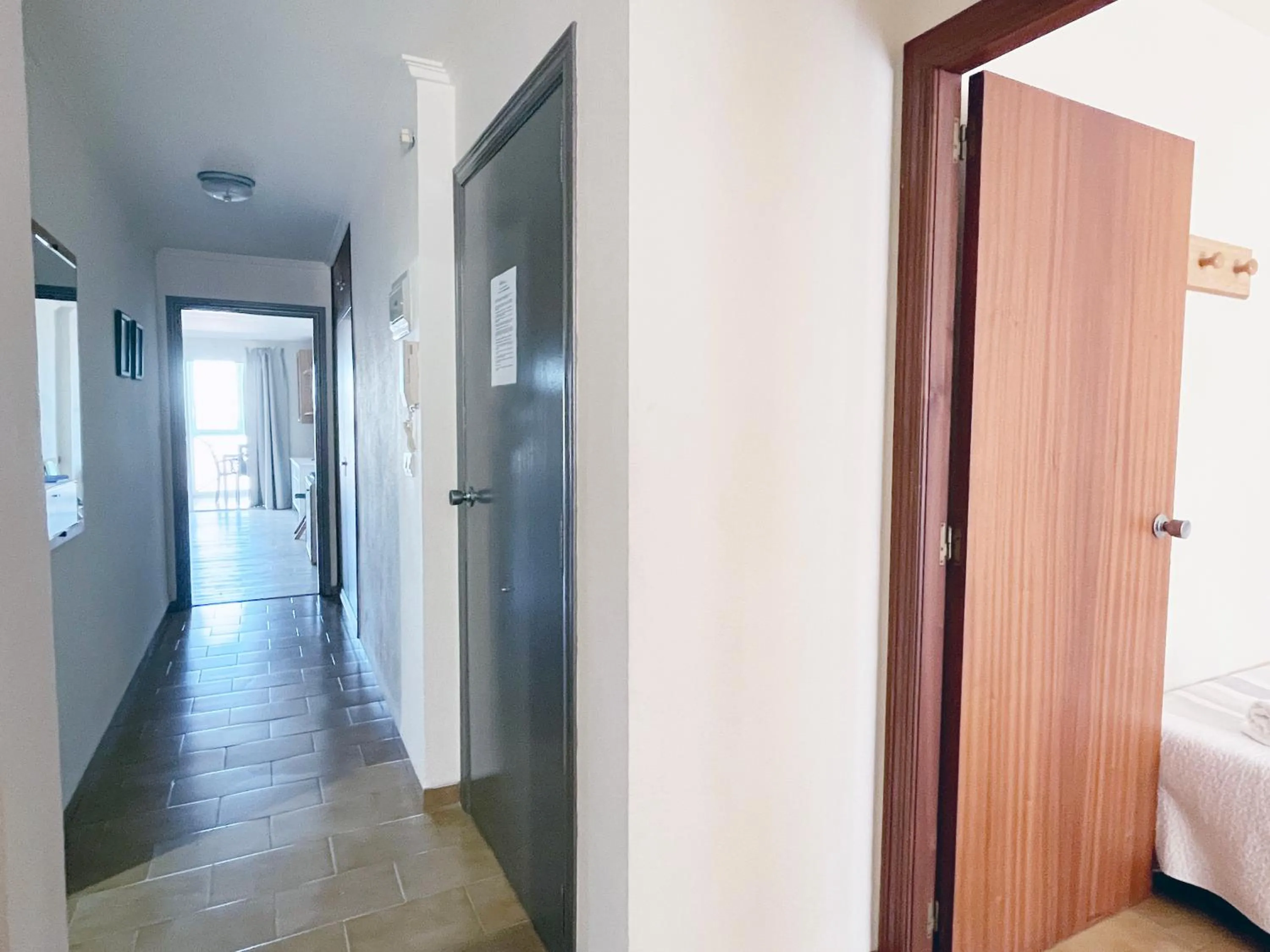 Photo of the whole room, Bed in Apartamentos Acuario