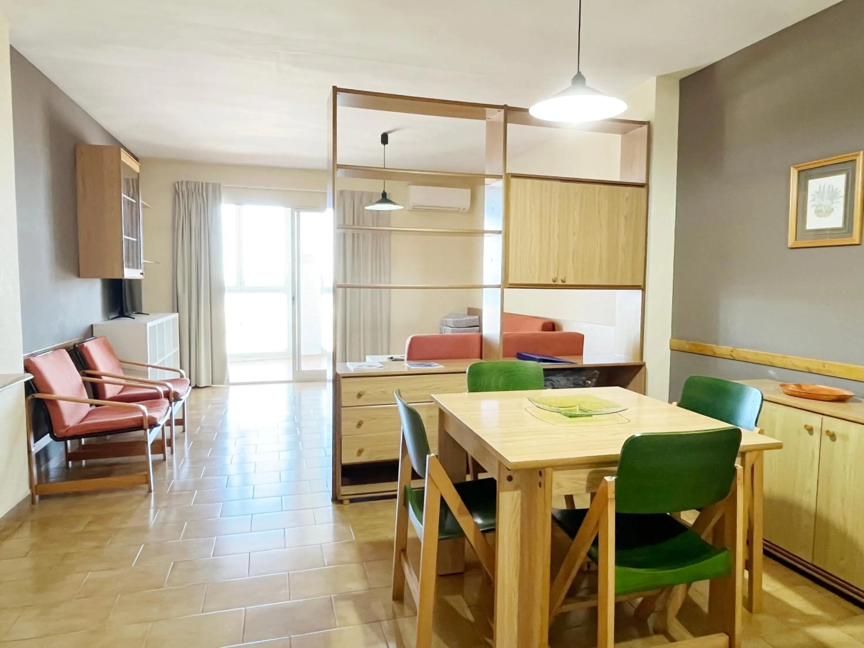 Dining area in Apartamentos Acuario