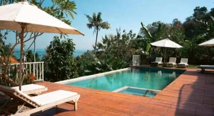 Swimming pool in La Gautch Bungalow