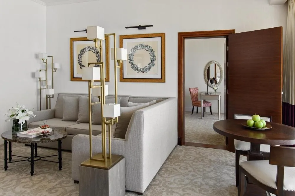 Living room in Elysium