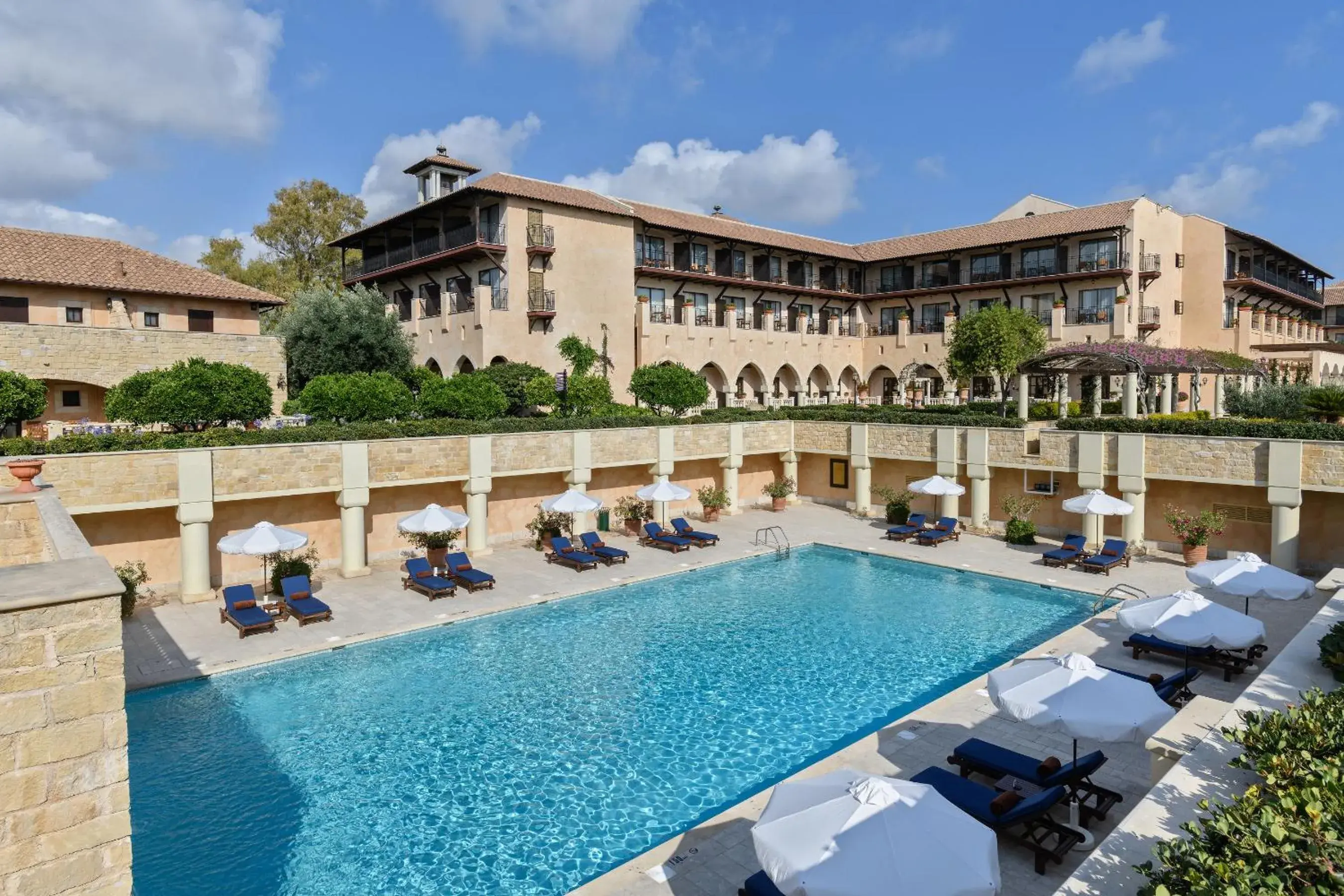 Property building in Elysium Property building in Elysium