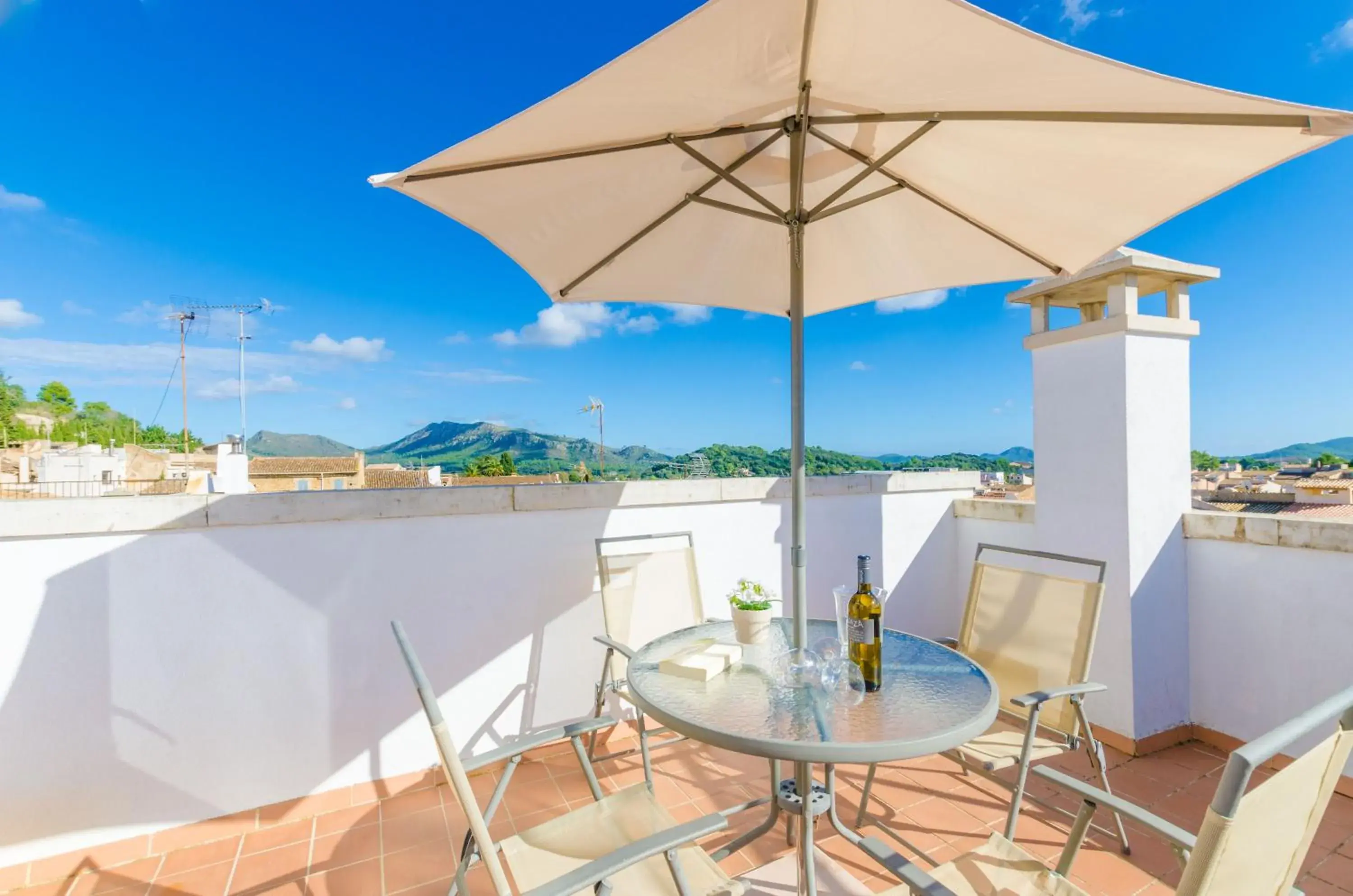Three-Bedroom House in Roser -Roser De Artà- Three-Bedroom House in Roser -Roser De Artà-