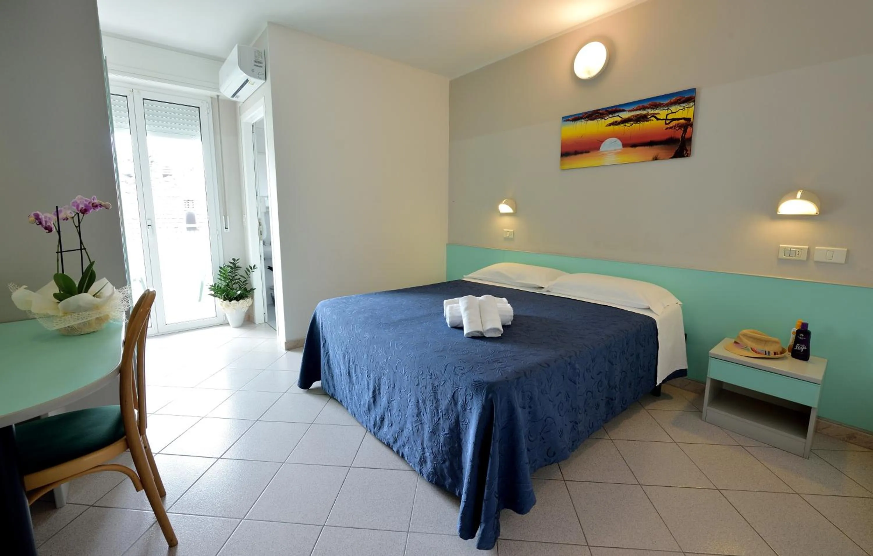 Bed in Hotel Oltremar B&B