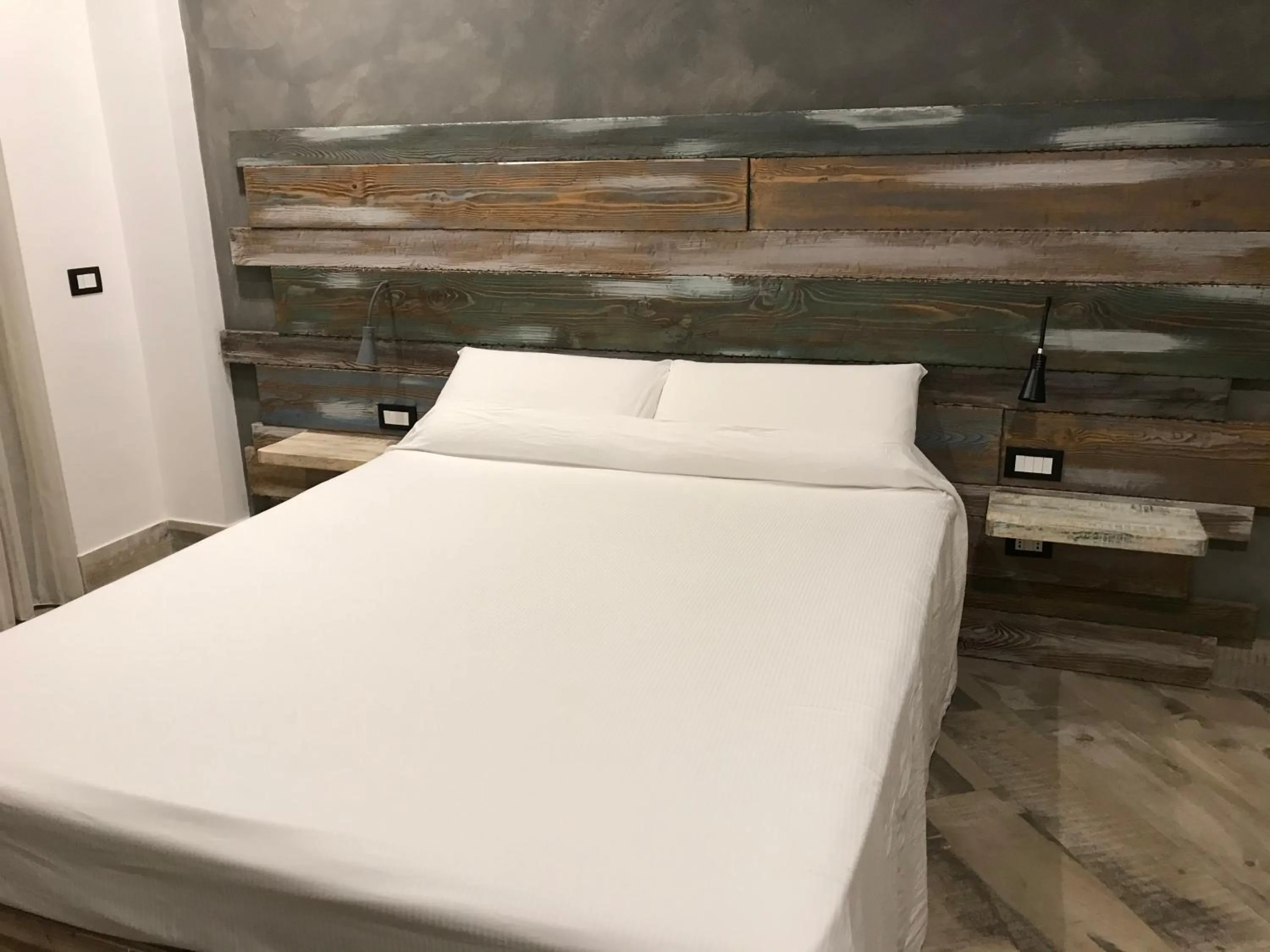 Bed in DOMUS VESUVIO