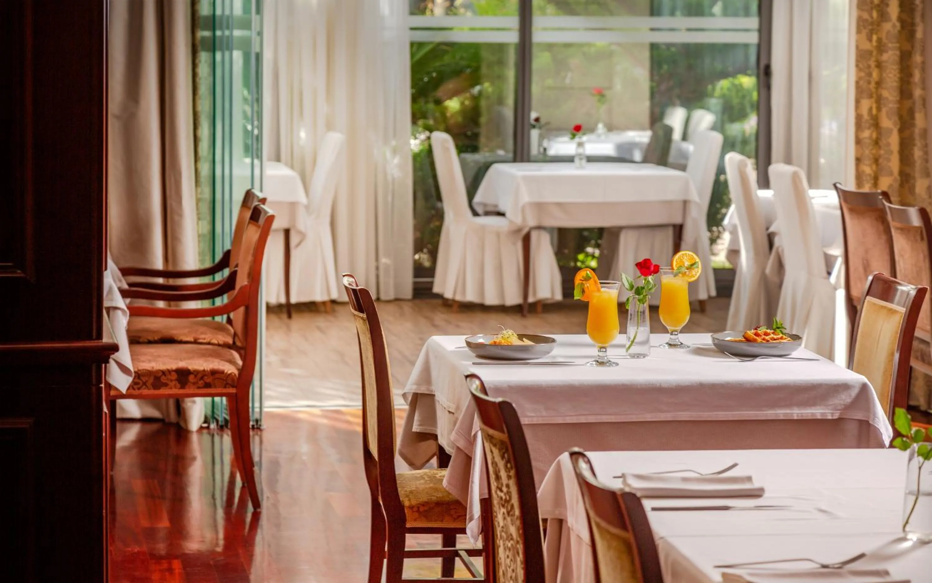 Breakfast in Hotel President Solin