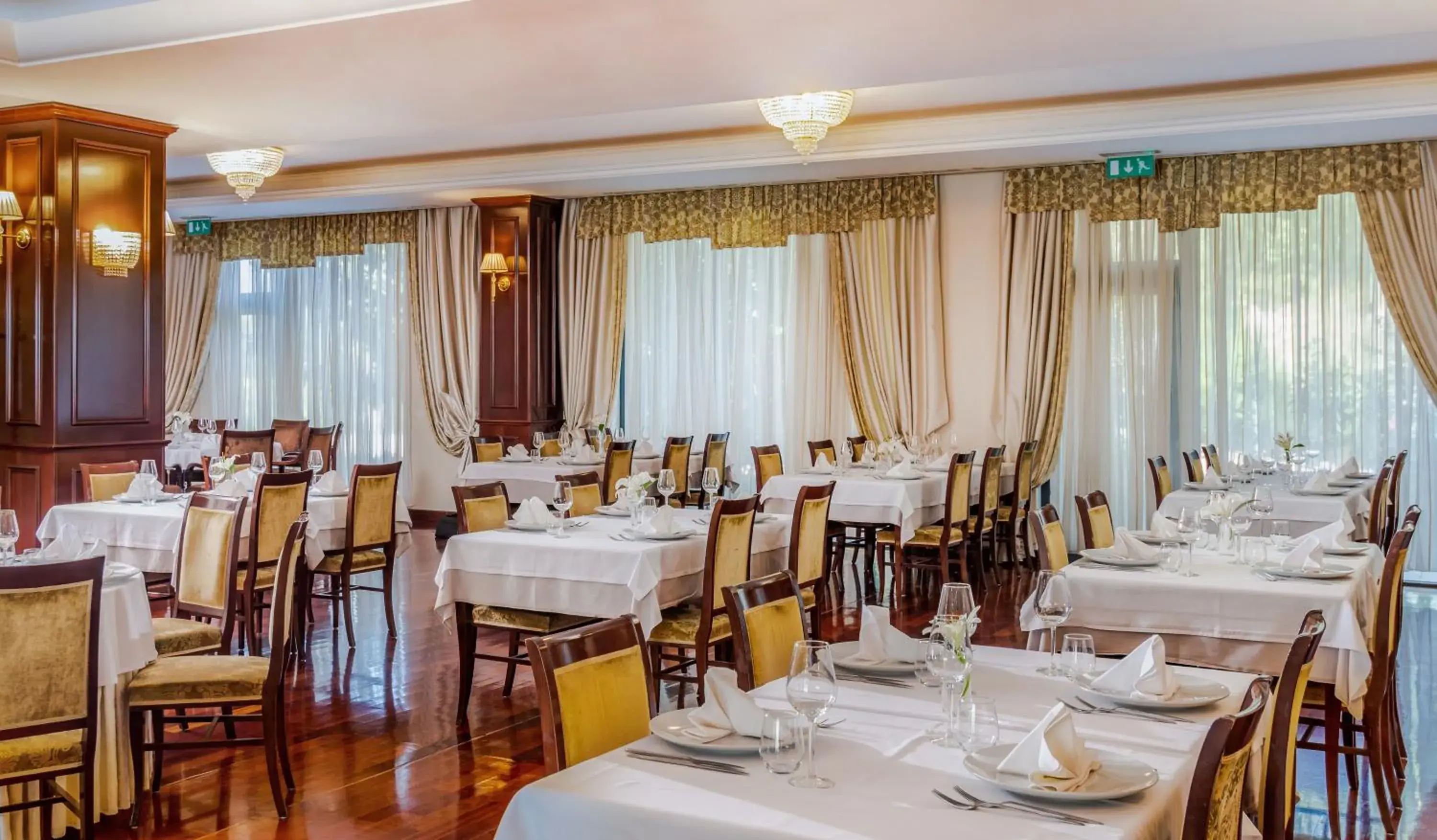 Restaurant/places to eat in Hotel President Solin Restaurant/places to eat in Hotel President Solin
