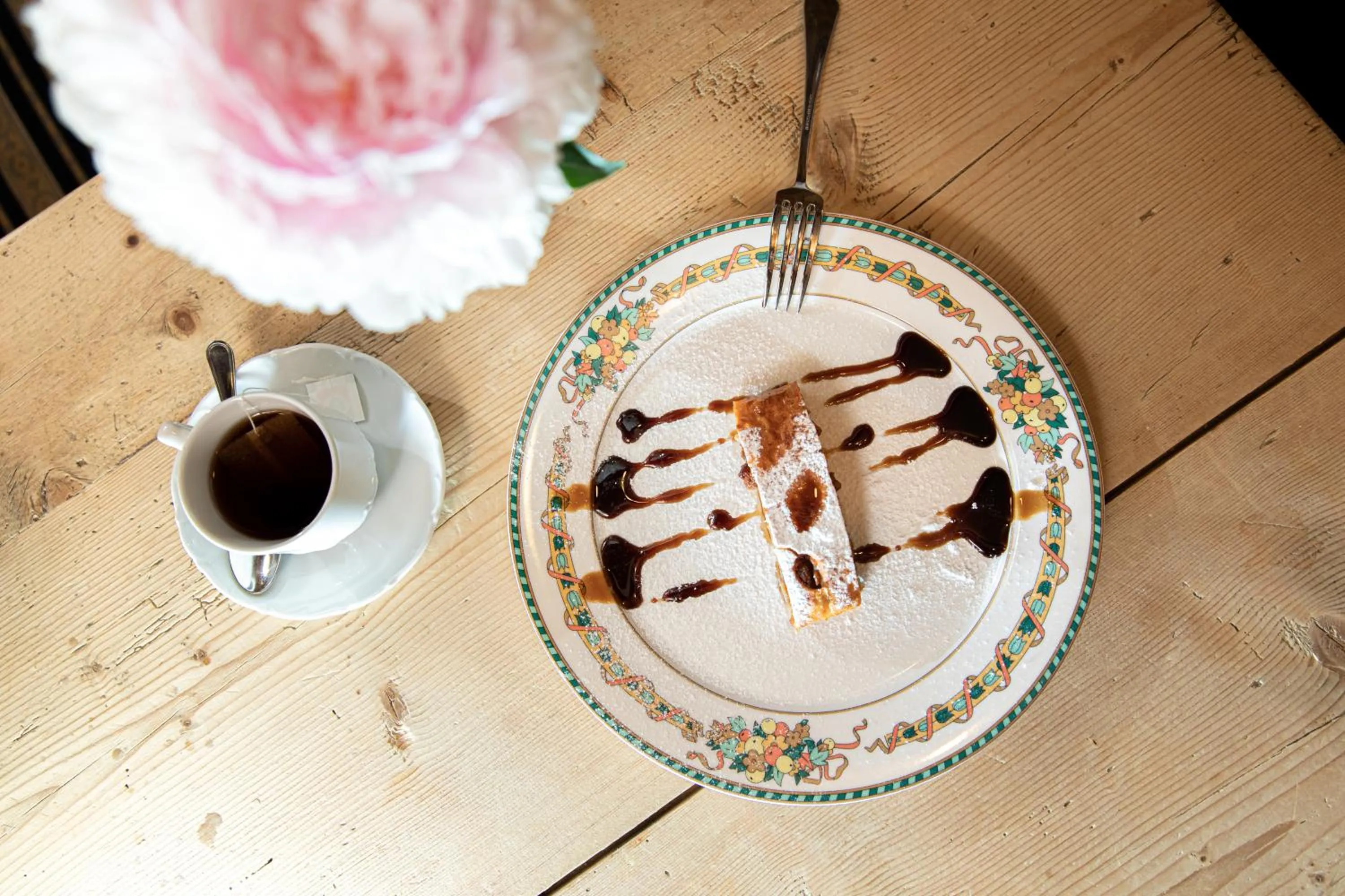 Food and drinks in Belvedere Dolomites Flower Hotel