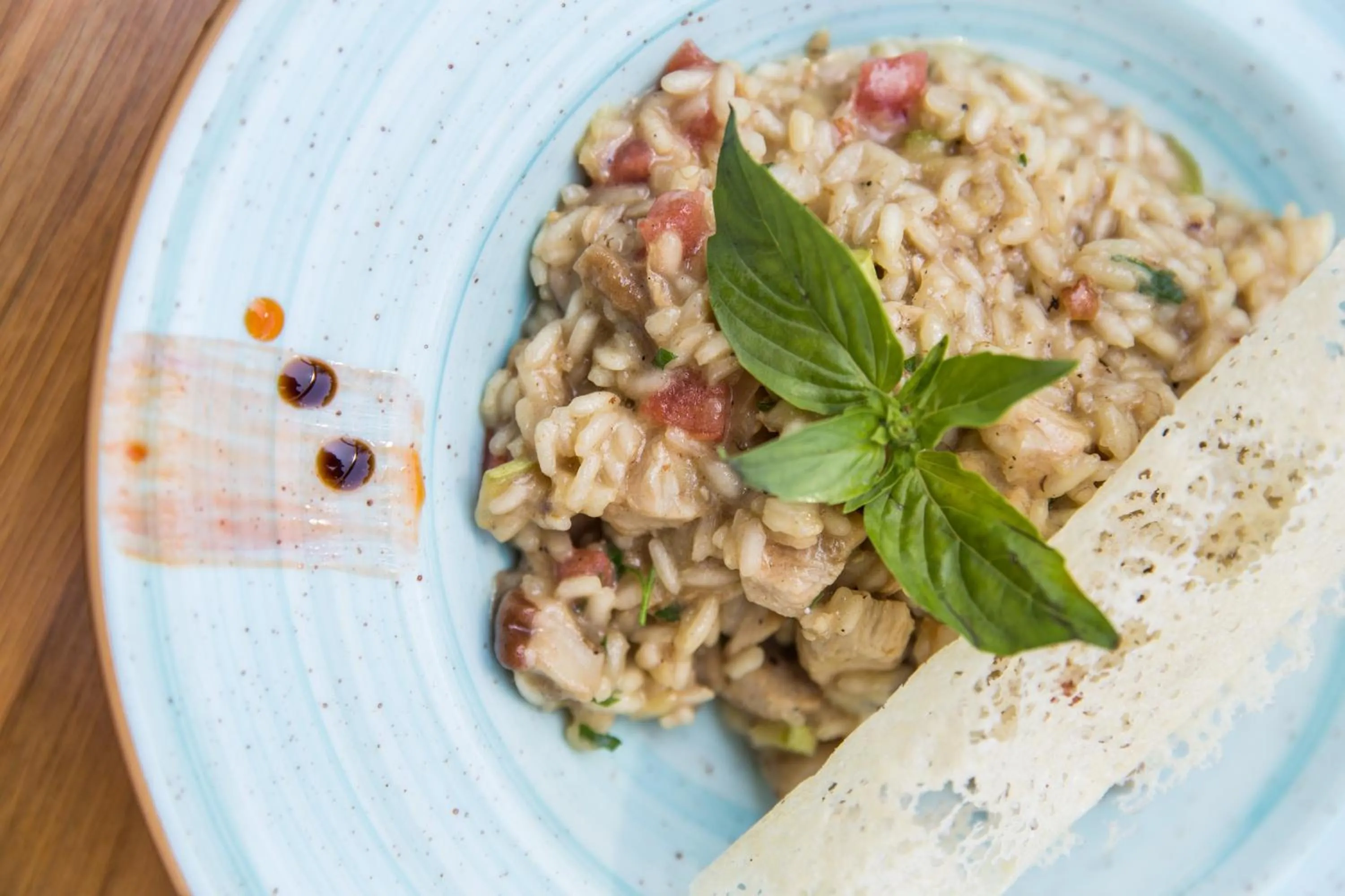 Restaurant/places to eat in Family Hotel Saint George