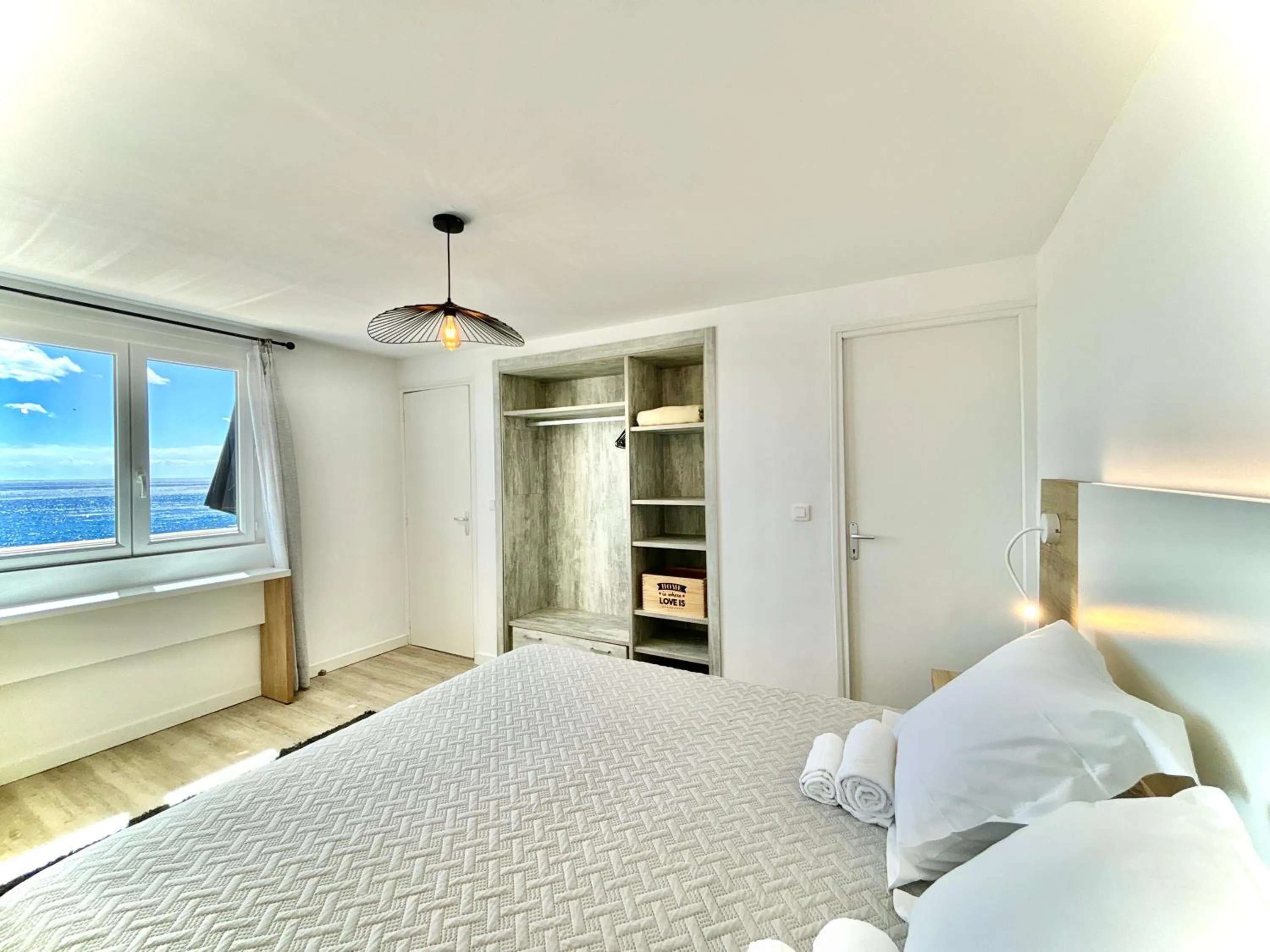 Bed in Residence Canella