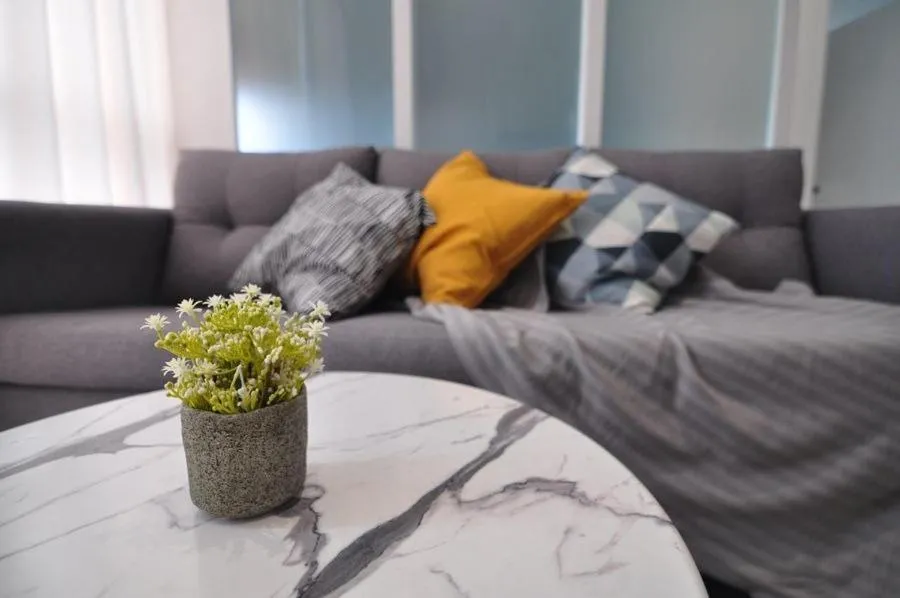 Living room in The Robertson Bukit Bintang by Wowhome