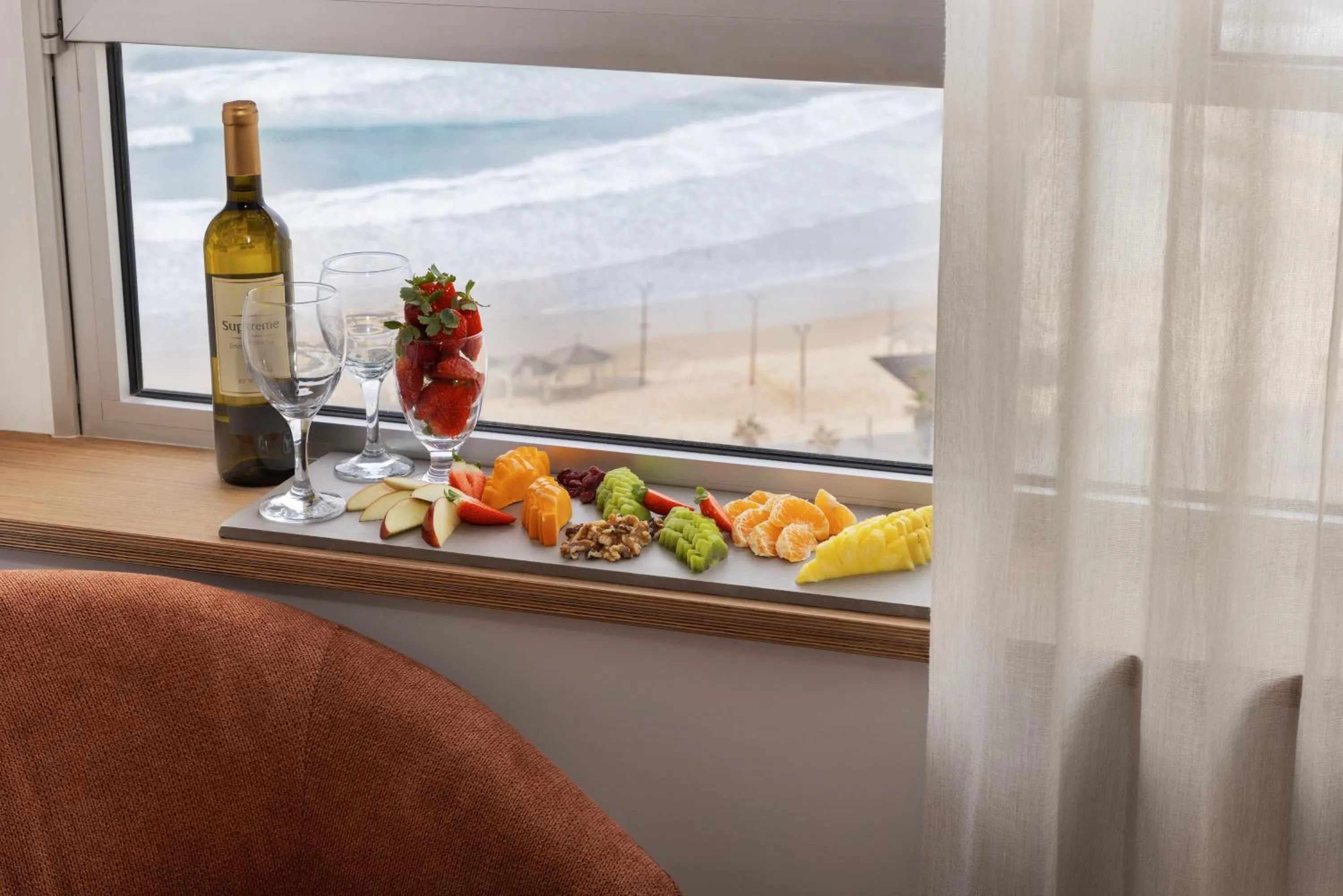 Food in Metropolitan Hotel