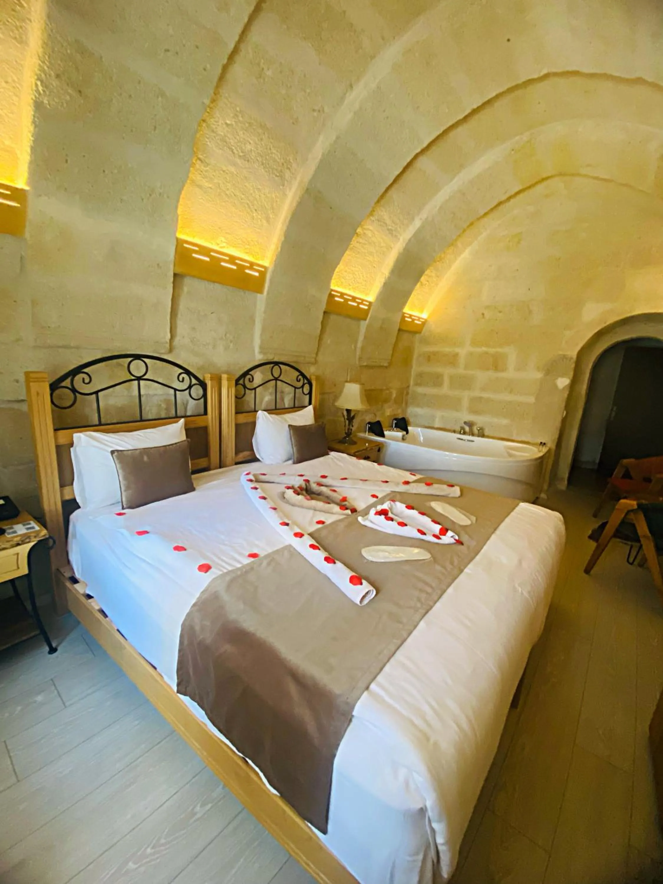 Photo of the whole room, Bed in Rose Valley Hotel