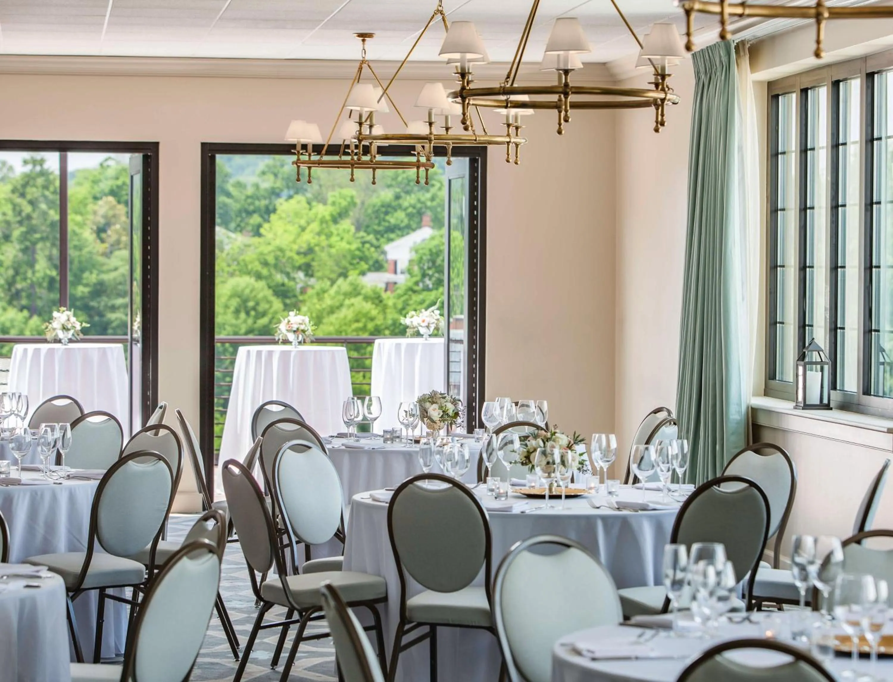 Meeting/conference room in Graduate by Hilton Charlottesville