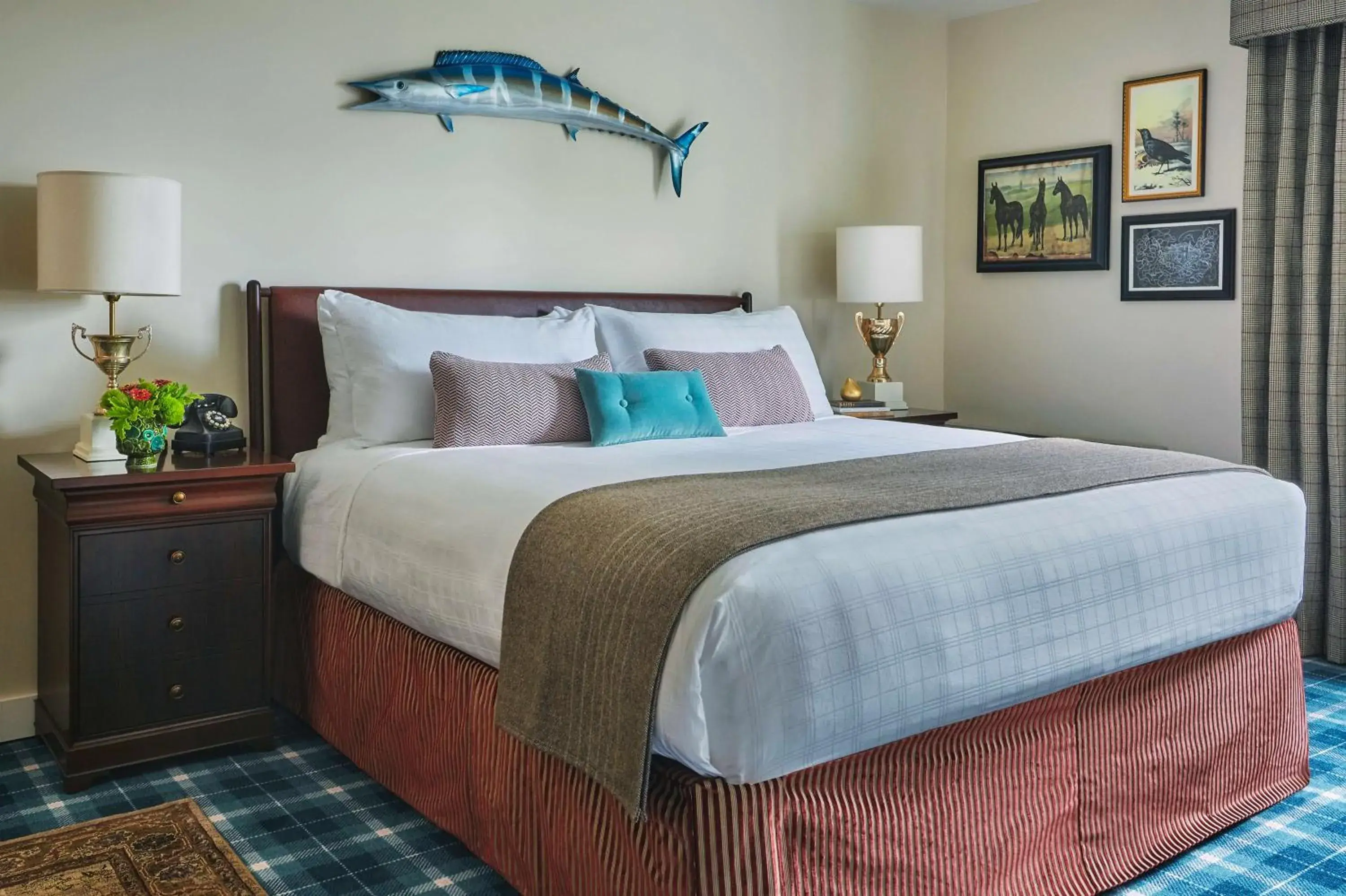 Bed in Graduate by Hilton Charlottesville Bed in Graduate by Hilton Charlottesville