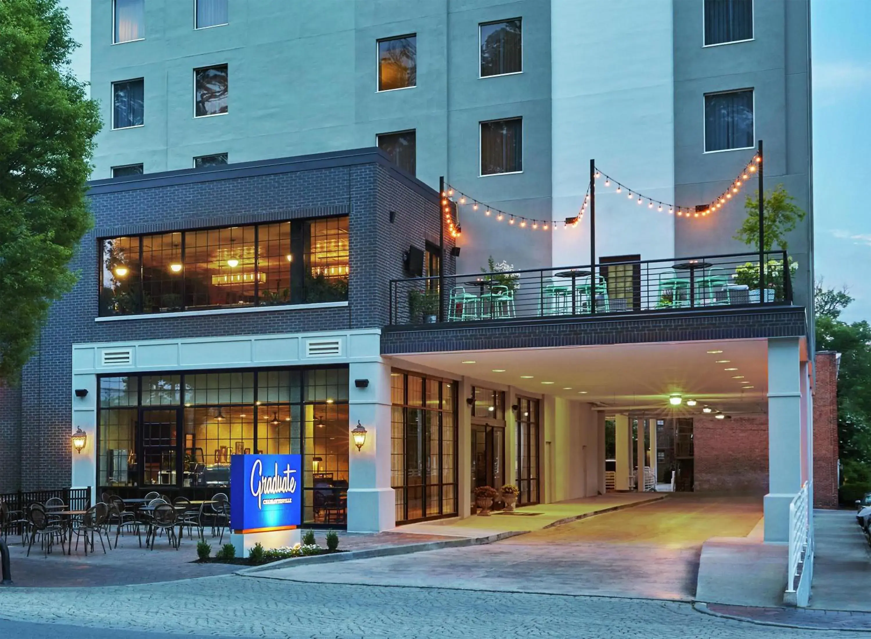 Property building in Graduate by Hilton Charlottesville Property building in Graduate by Hilton Charlottesville