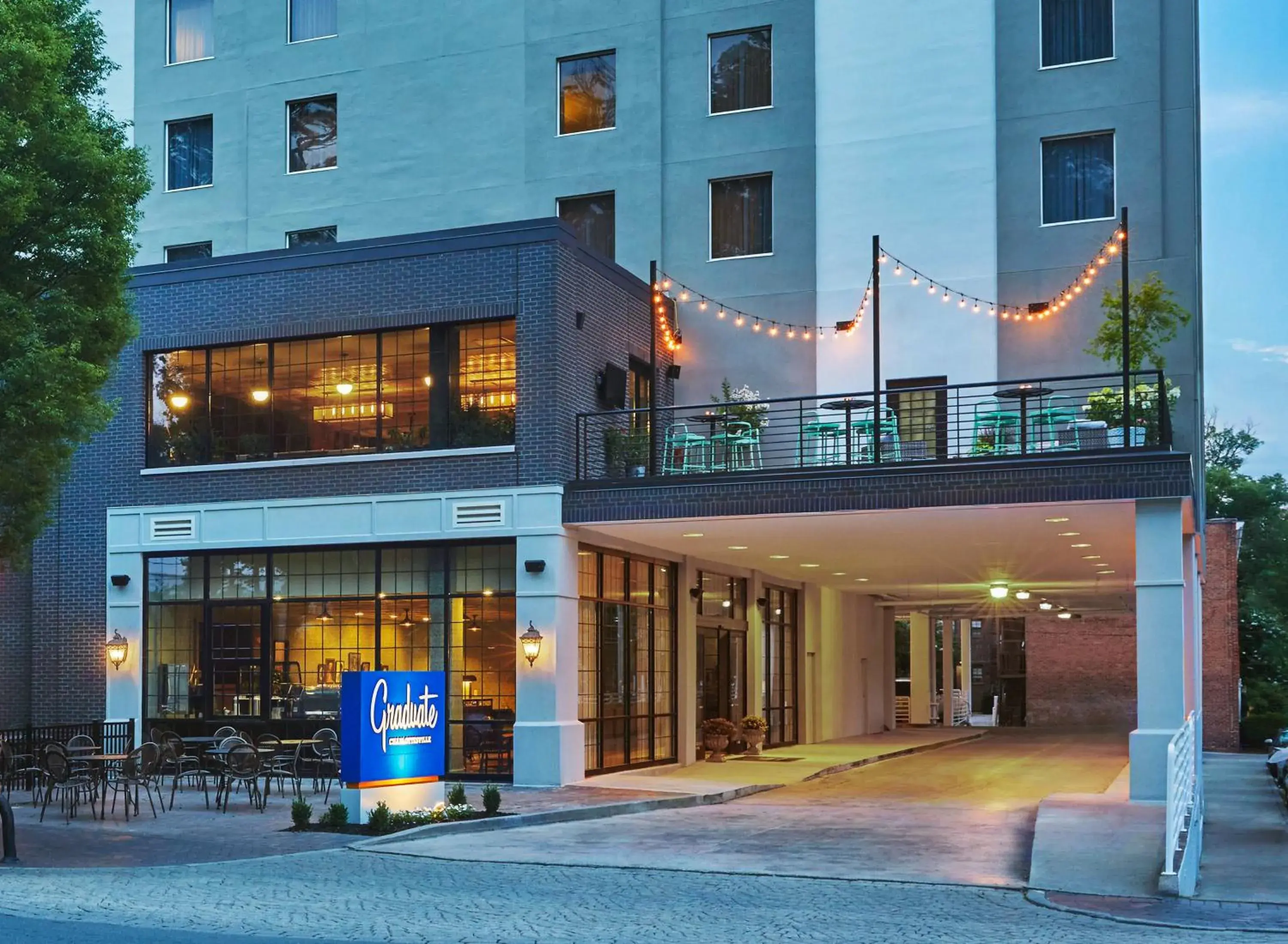 Property building in Graduate by Hilton Charlottesville Property building in Graduate by Hilton Charlottesville