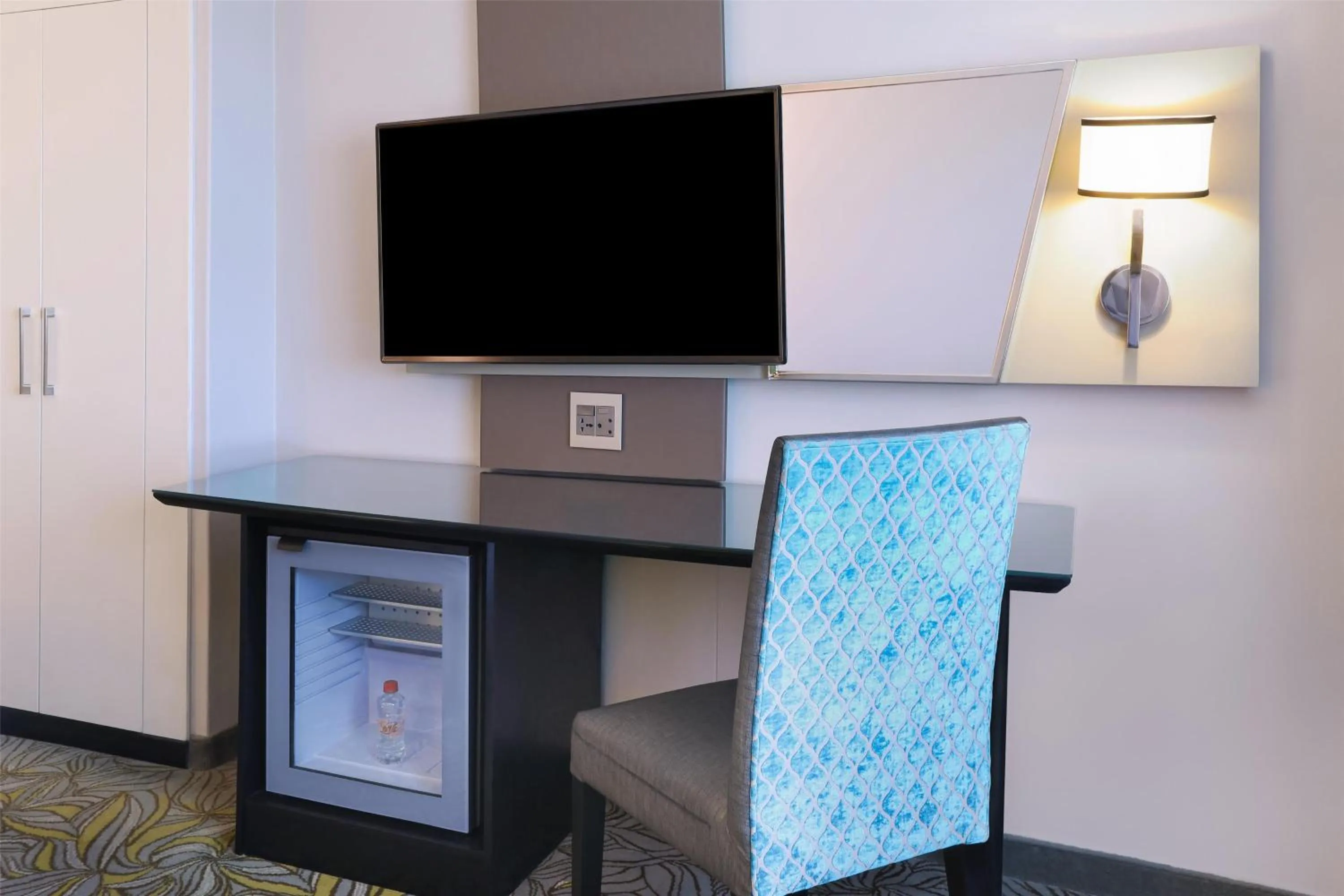 TV and multimedia in Southern Sun Waterfront Cape Town