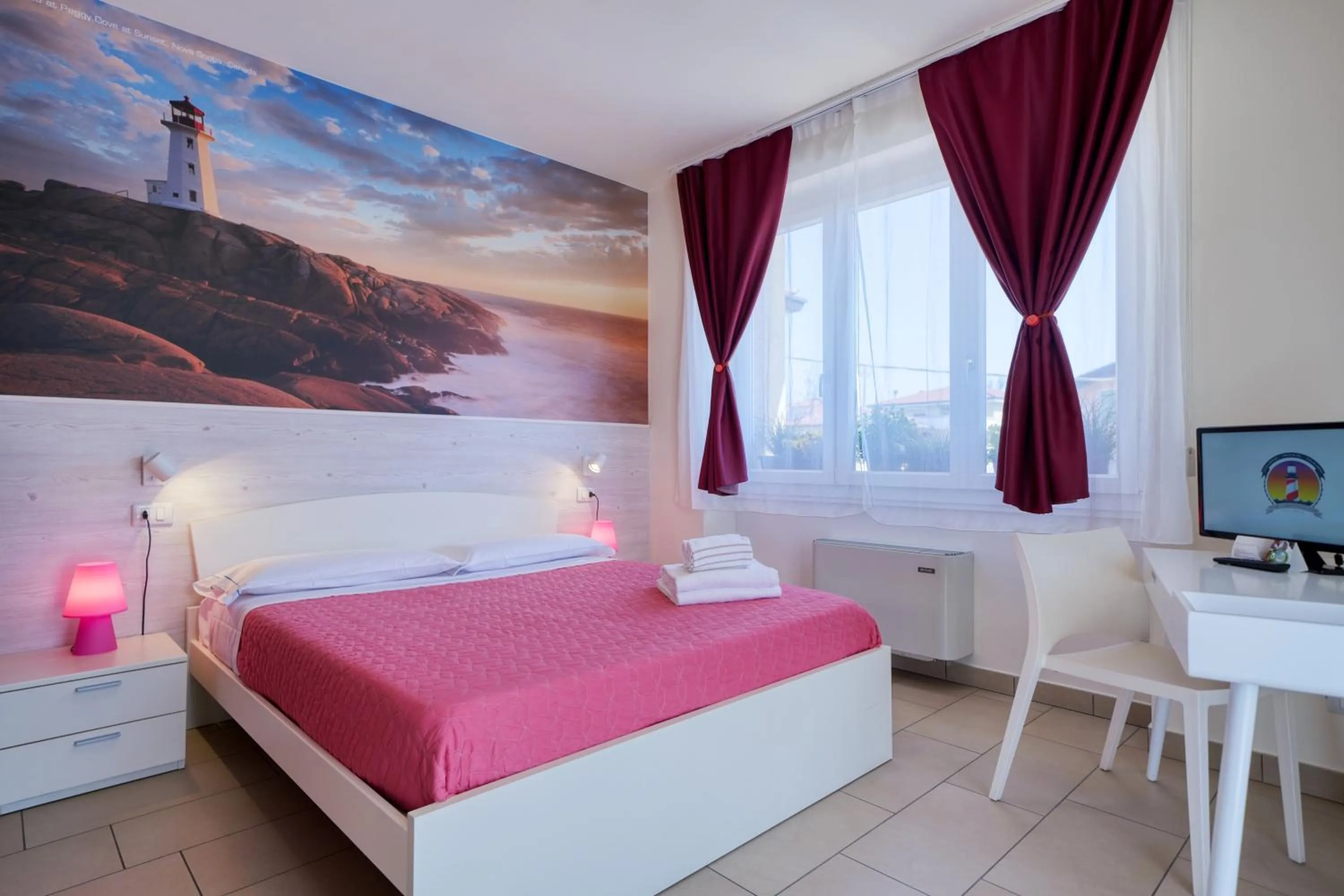 Bedroom, Bed in The Lighthouse Rooms