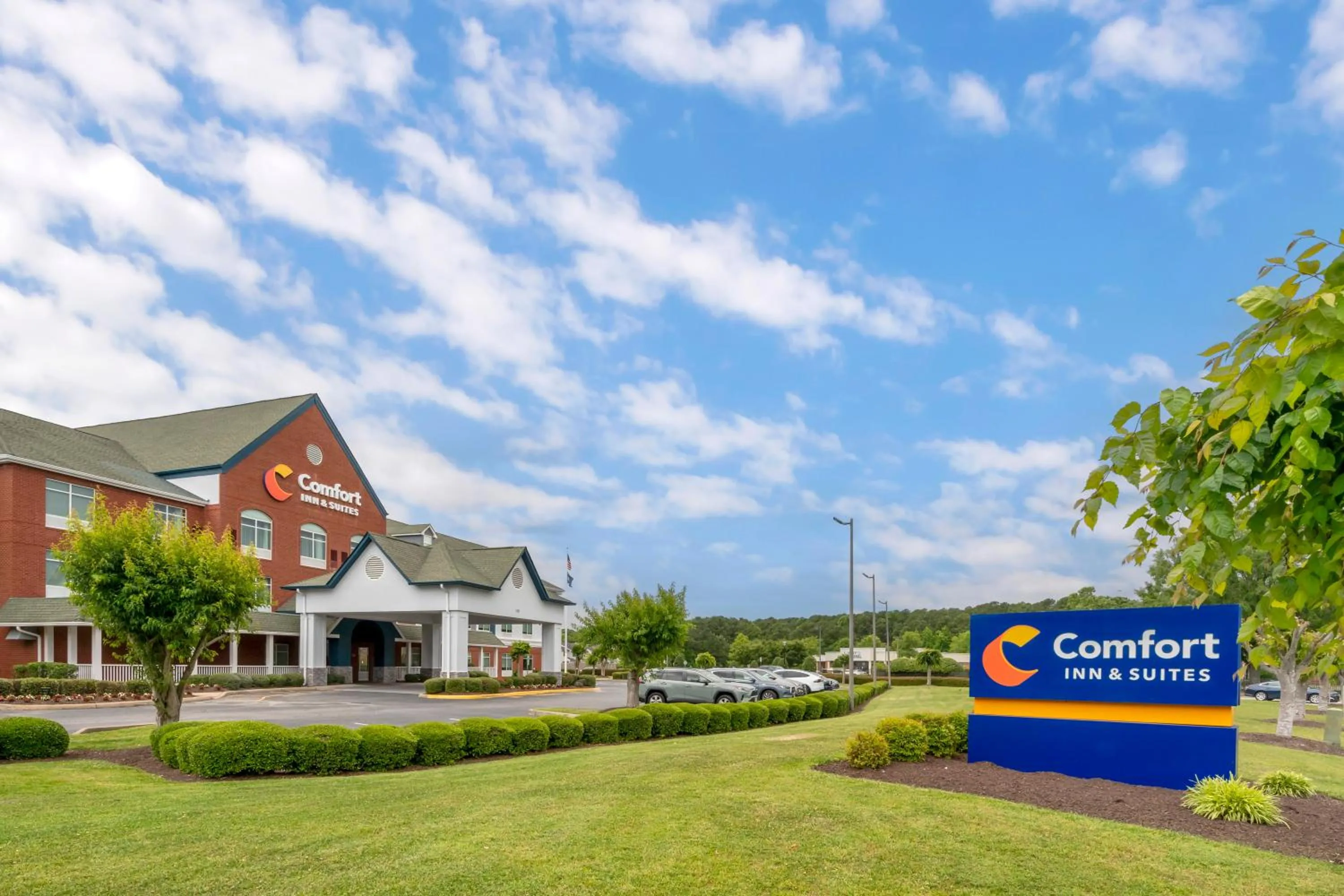 Property building in Comfort Inn & Suites Hampton near Coliseum