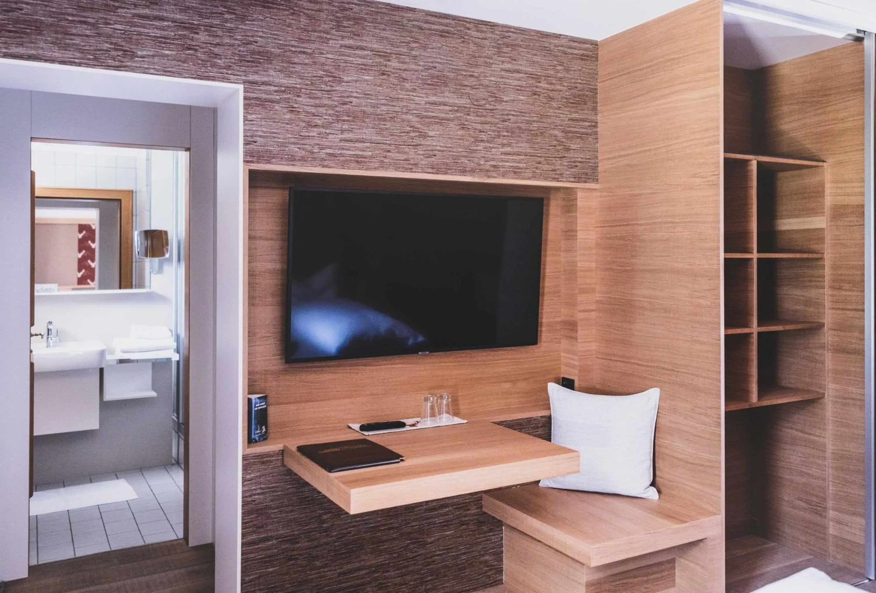 Photo of the whole room in Hotel Gasthof KREUZ