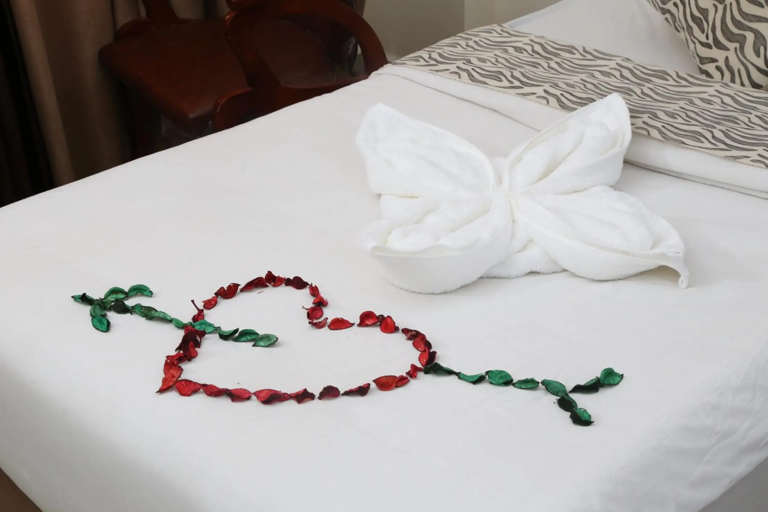 Bed in Grape Village Hotel Bed in Grape Village Hotel