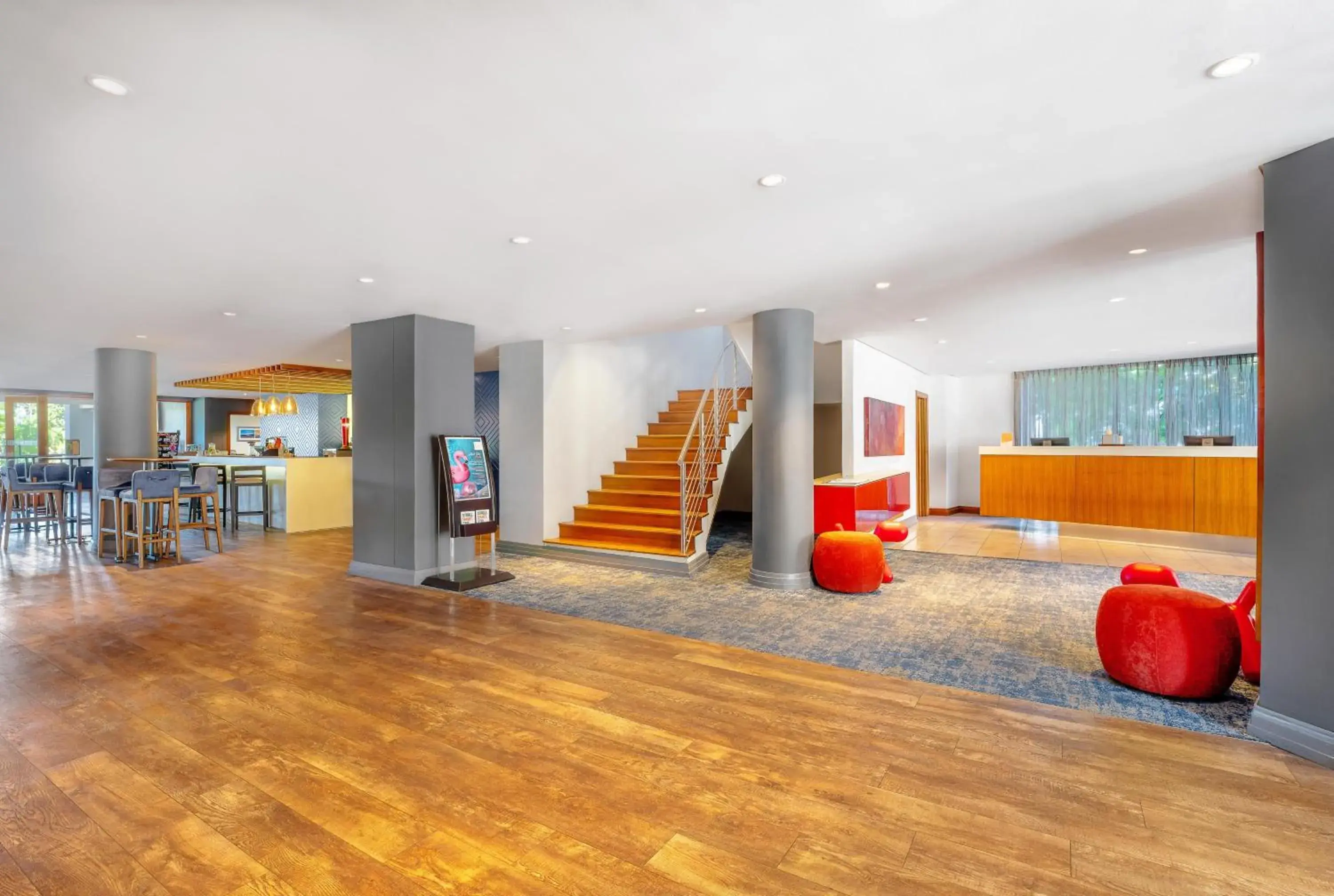 Lobby or reception in SunSquare Cape Town Gardens Lobby or reception in SunSquare Cape Town Gardens