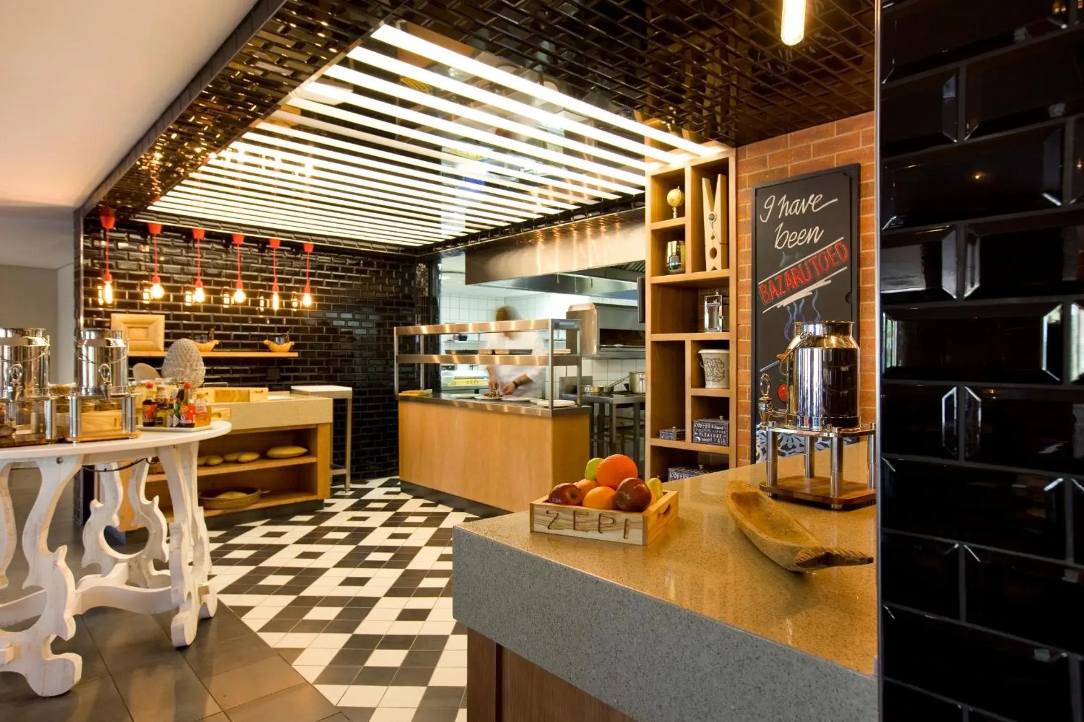 Buffet breakfast in SunSquare Cape Town Gardens Buffet breakfast in SunSquare Cape Town Gardens