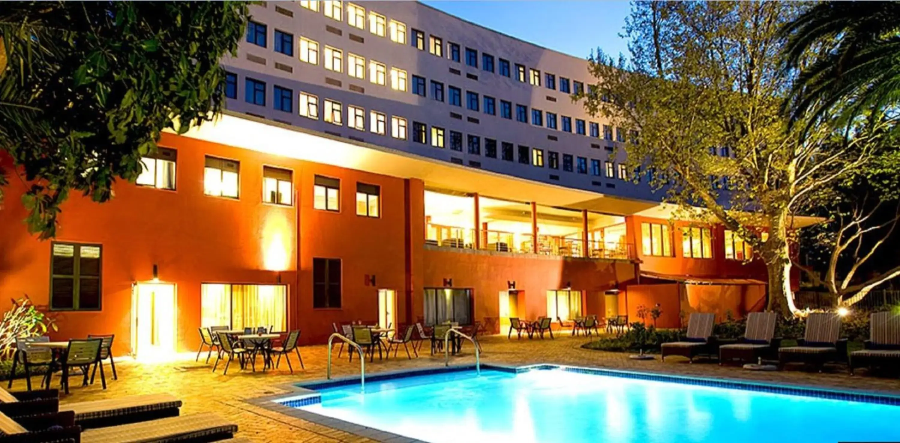 Property building in SunSquare Cape Town Gardens Property building in SunSquare Cape Town Gardens