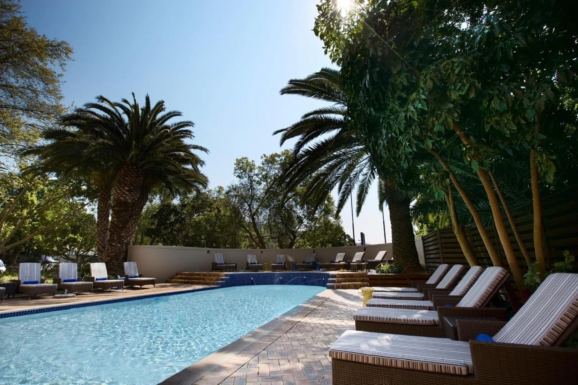 Balcony/Terrace in SunSquare Cape Town Gardens