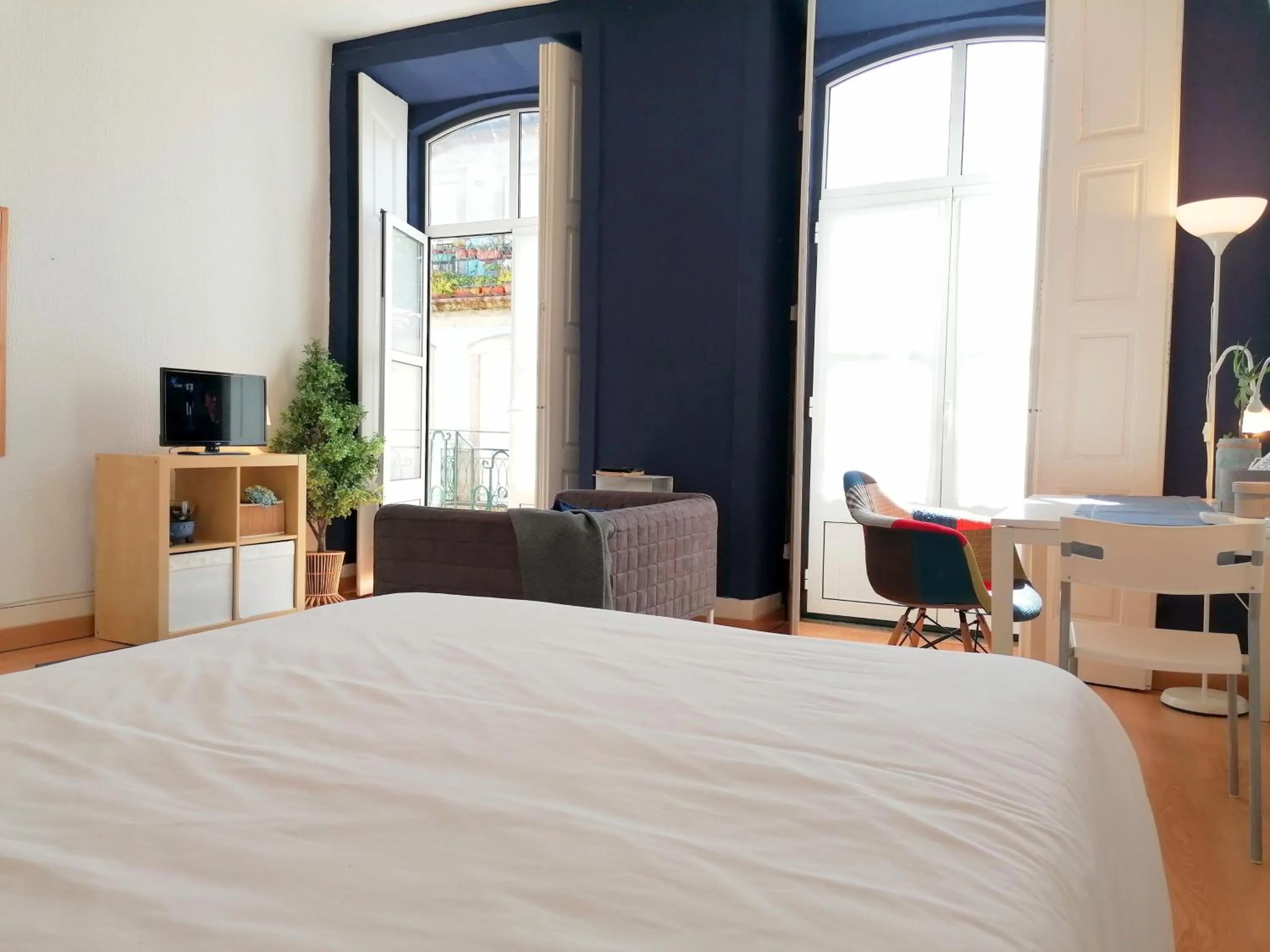 Bedroom, Bed in Downtown Porto Spot - 2 bedrooms