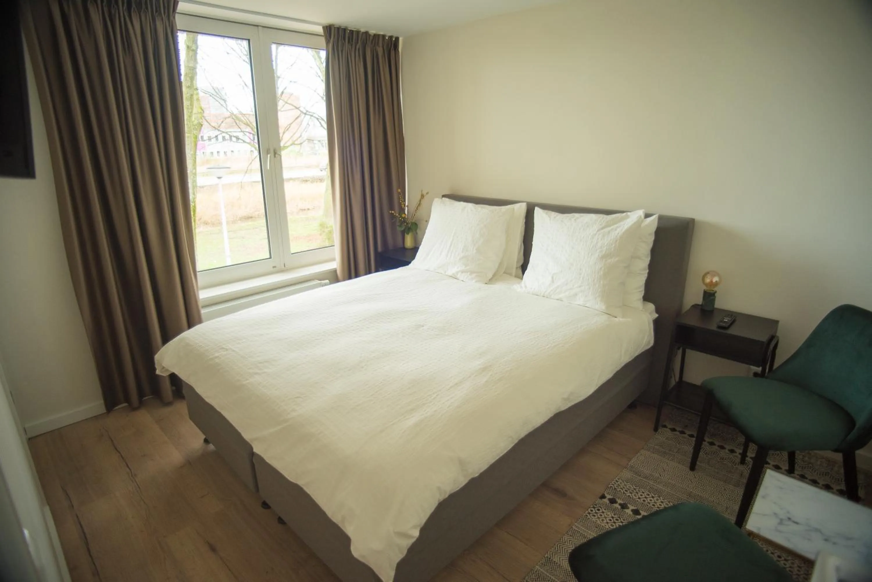 Photo of the whole room in B&B Gabriela Amsterdam