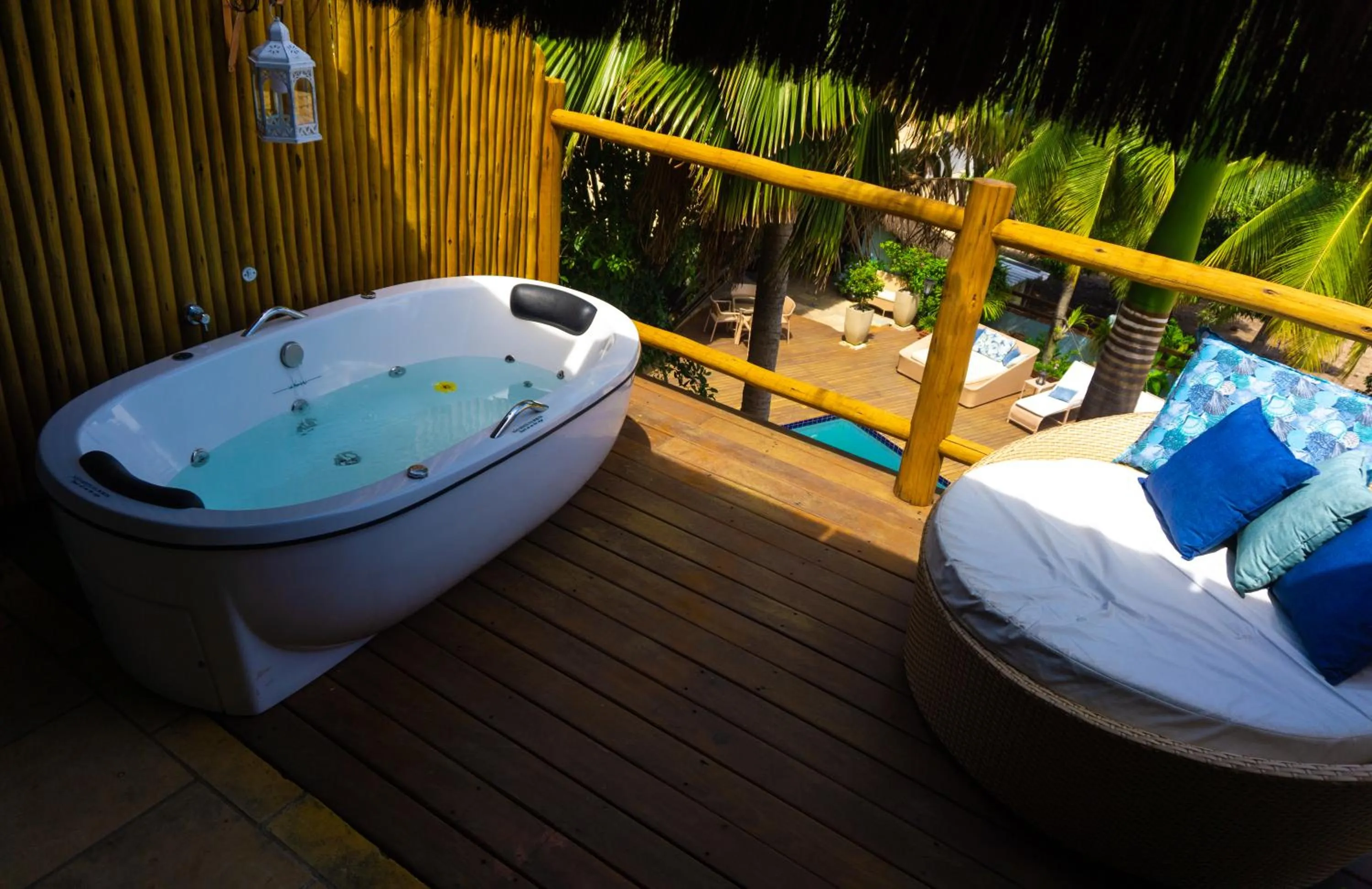 Hot Tub in Xamã Senses - Hotel Pousada