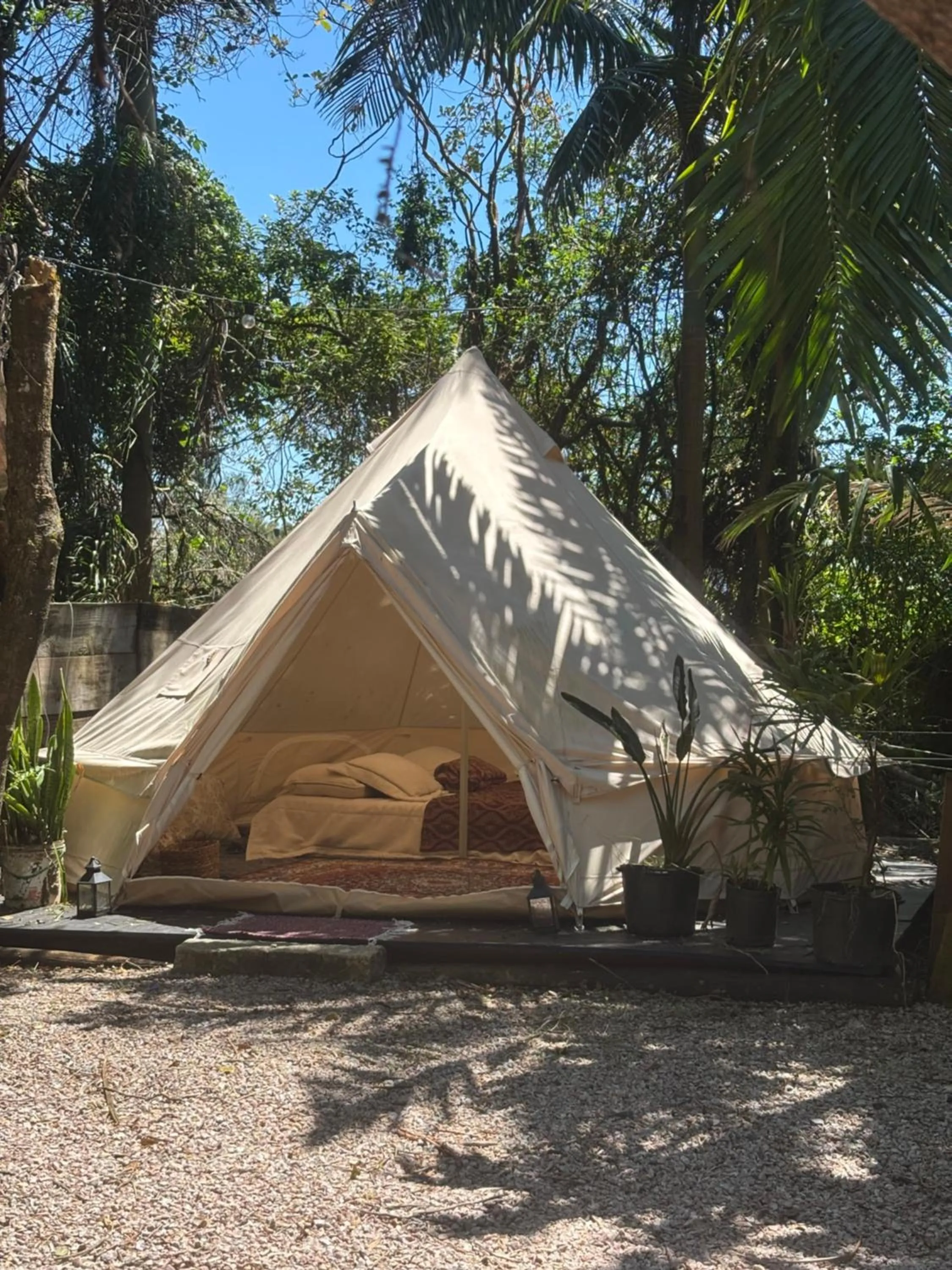 Bedroom in Arte da Tribo Hostel & Camping