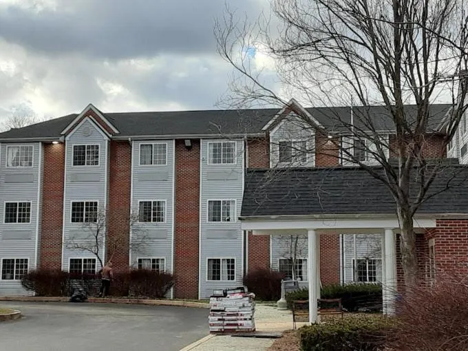 Microtel Inn & Suites by Wyndham West Chester