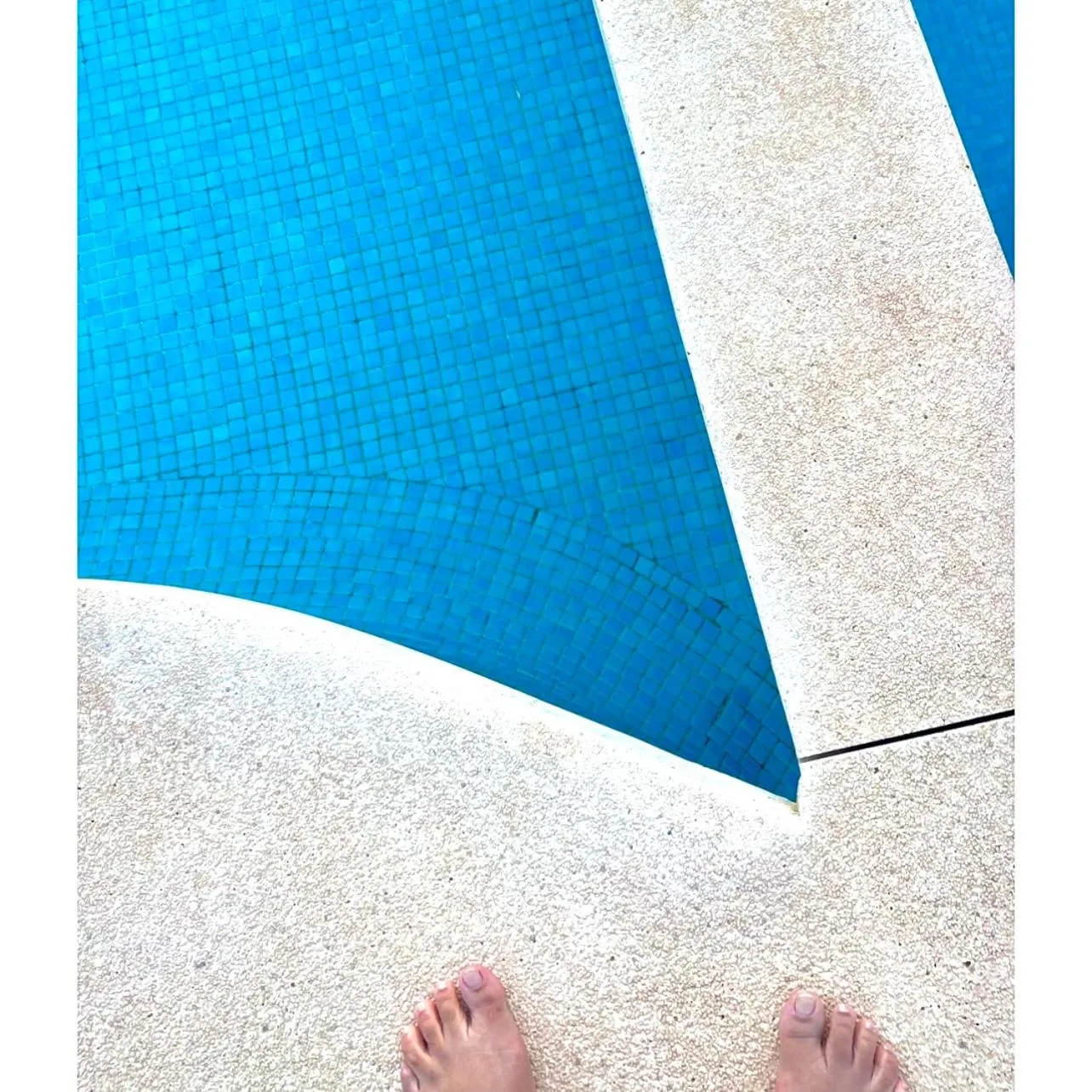 Swimming pool in Alojamiento con Encanto en Málaga